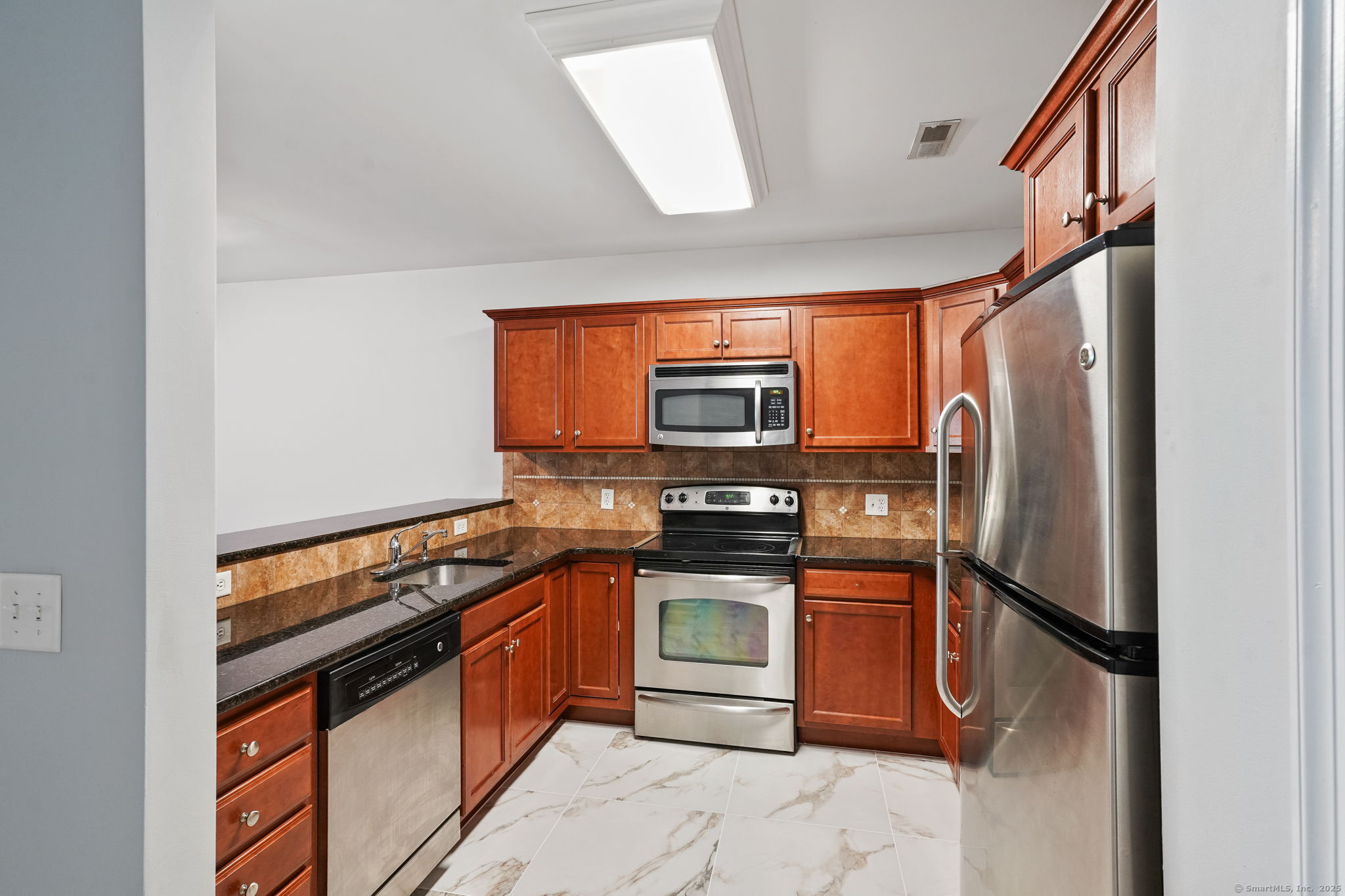 2660 North Avenue 114