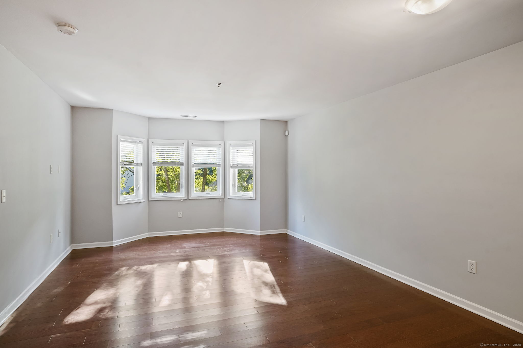 2660 North Avenue 114