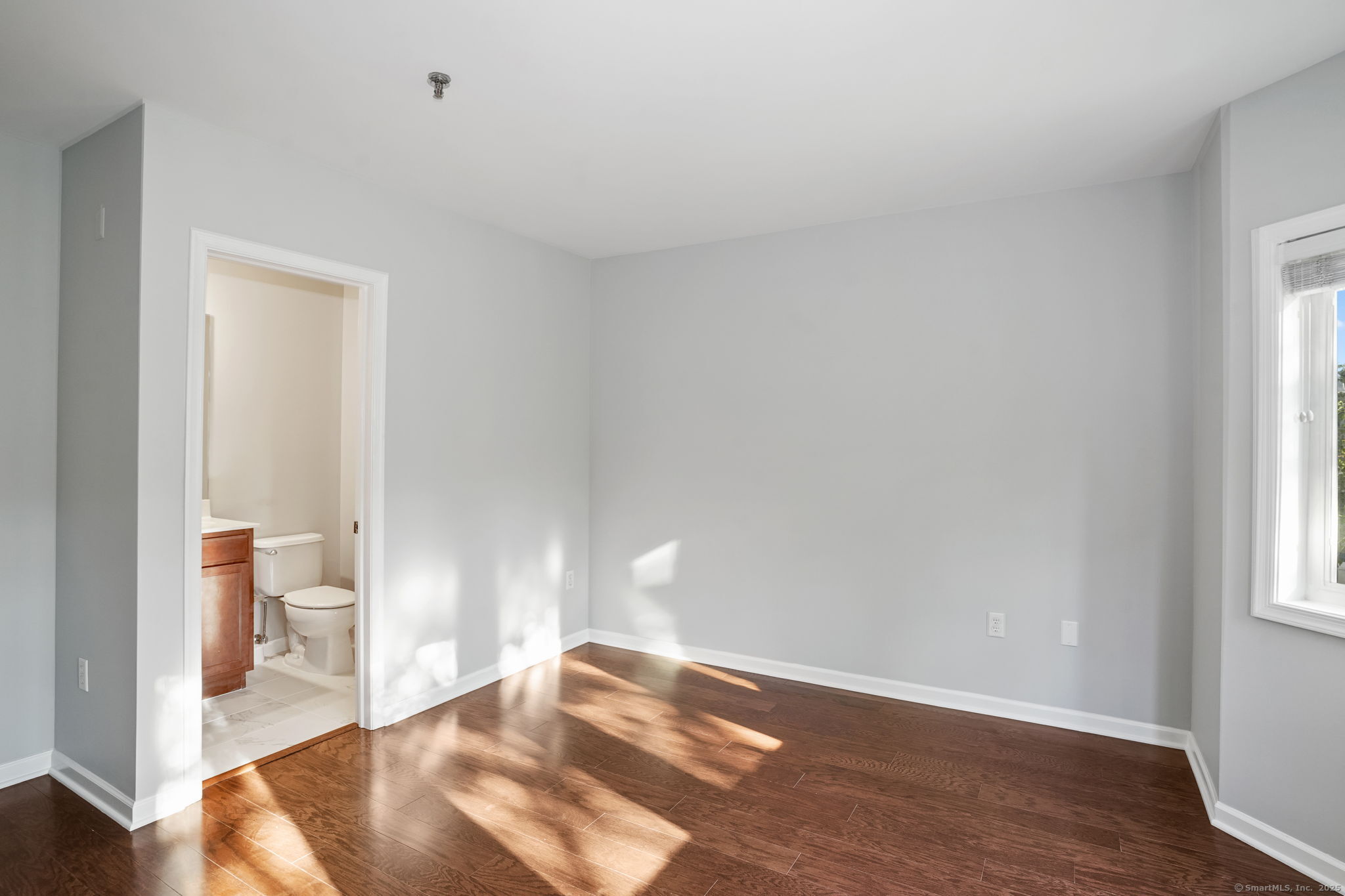 2660 North Avenue 114