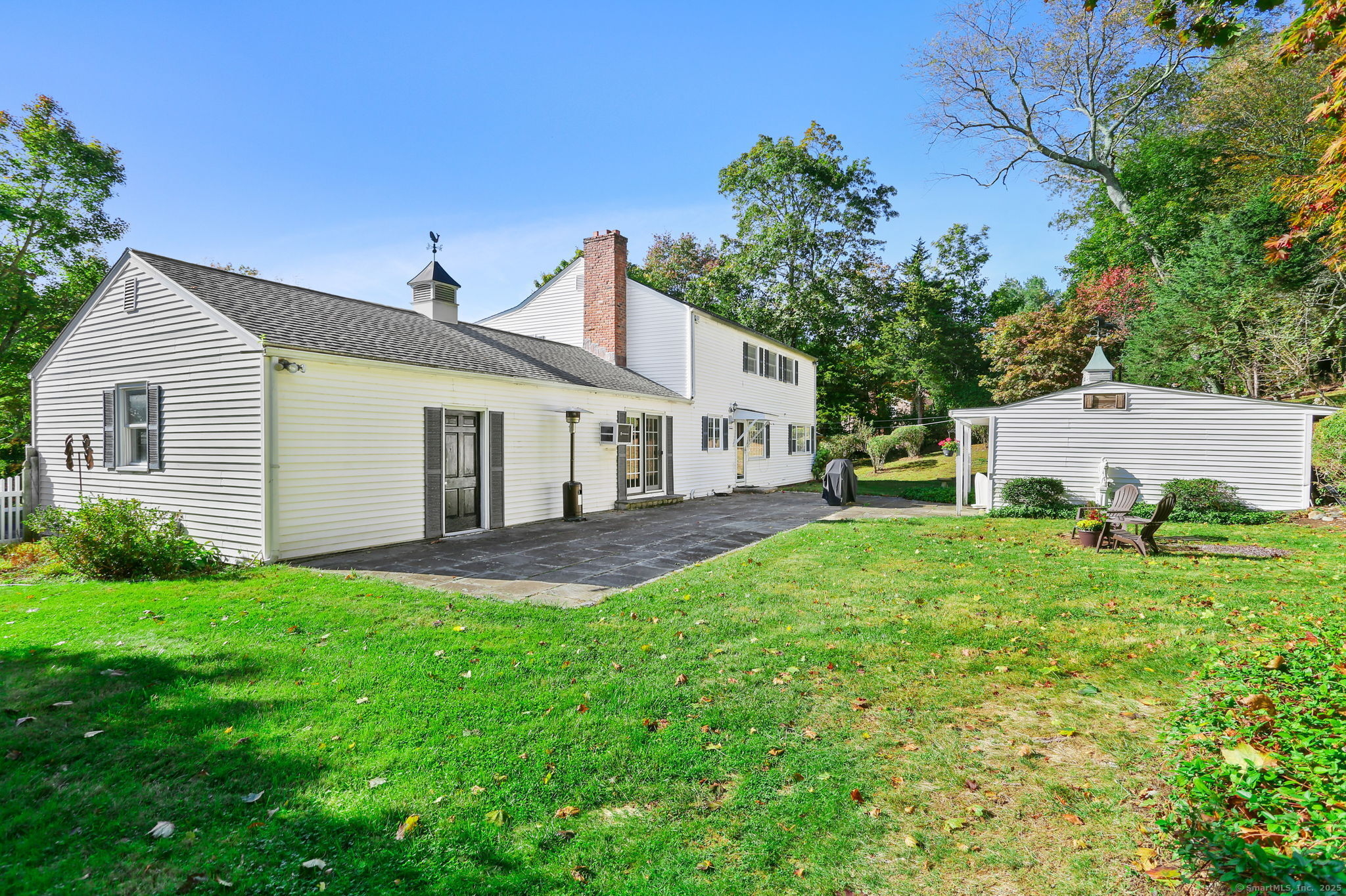 15 Hills Point Road