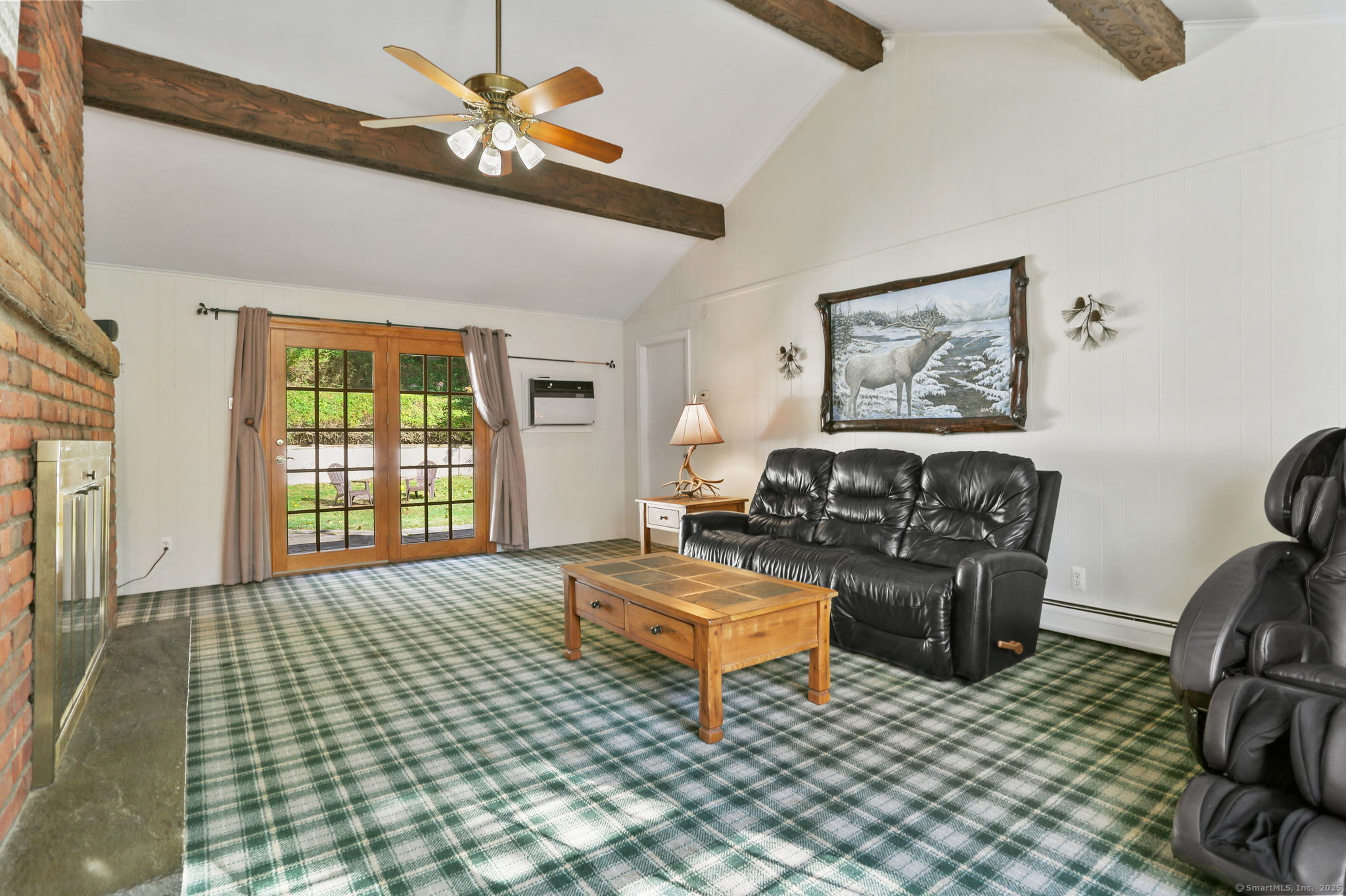 15 Hills Point Road