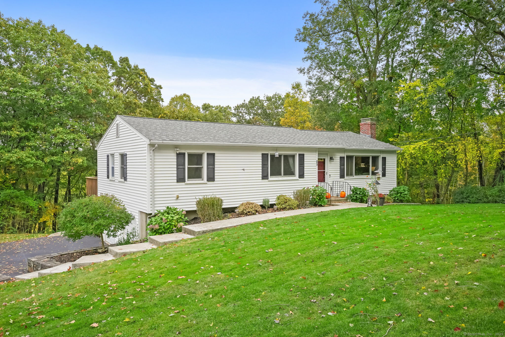 85 Far Horizons Drive