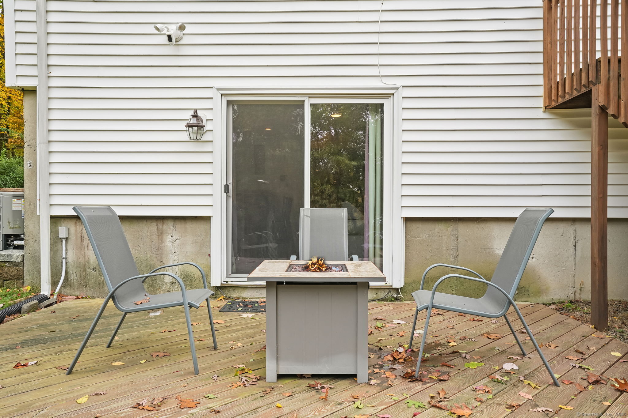 85 Far Horizons Drive