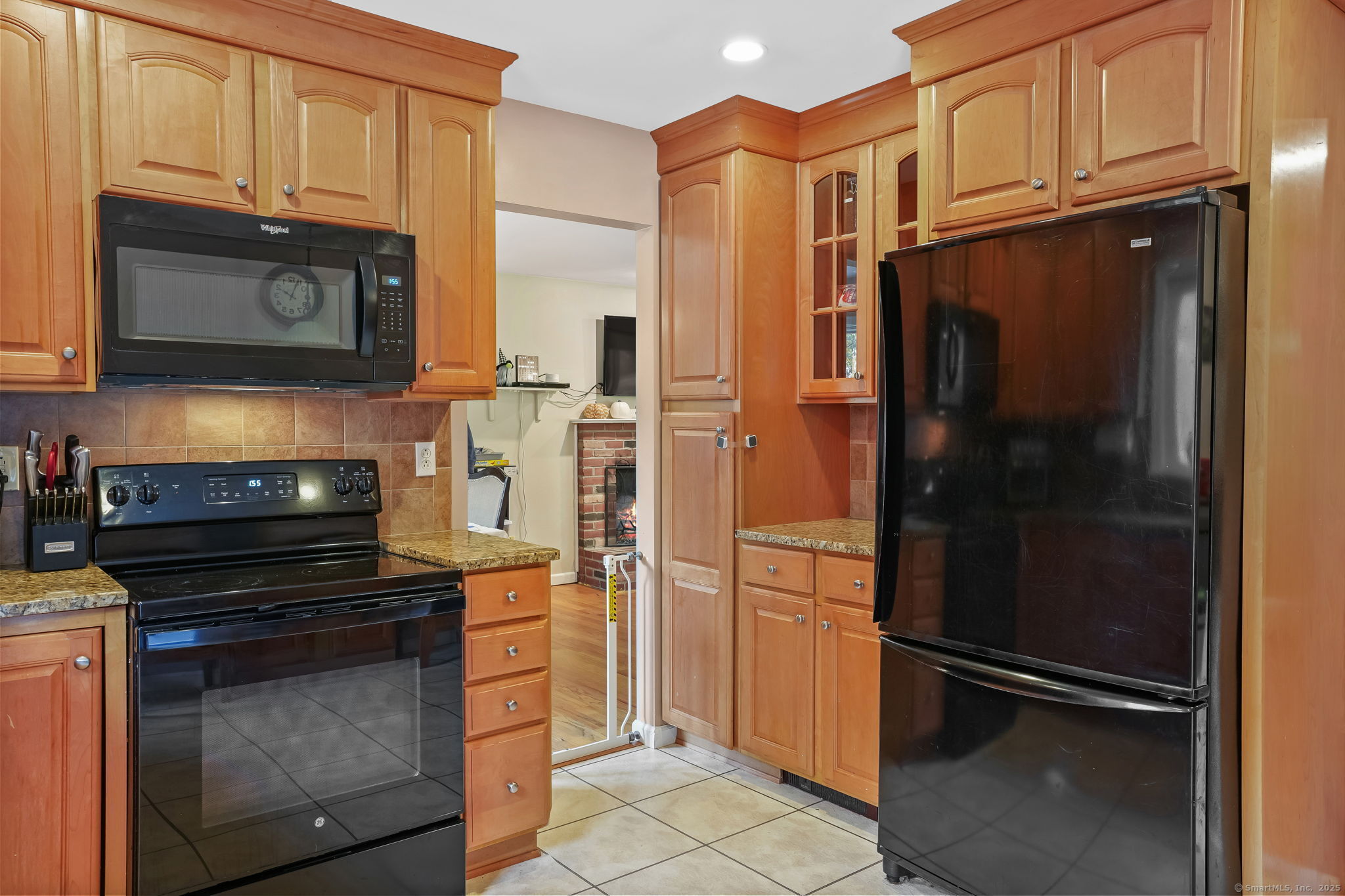 85 Far Horizons Drive