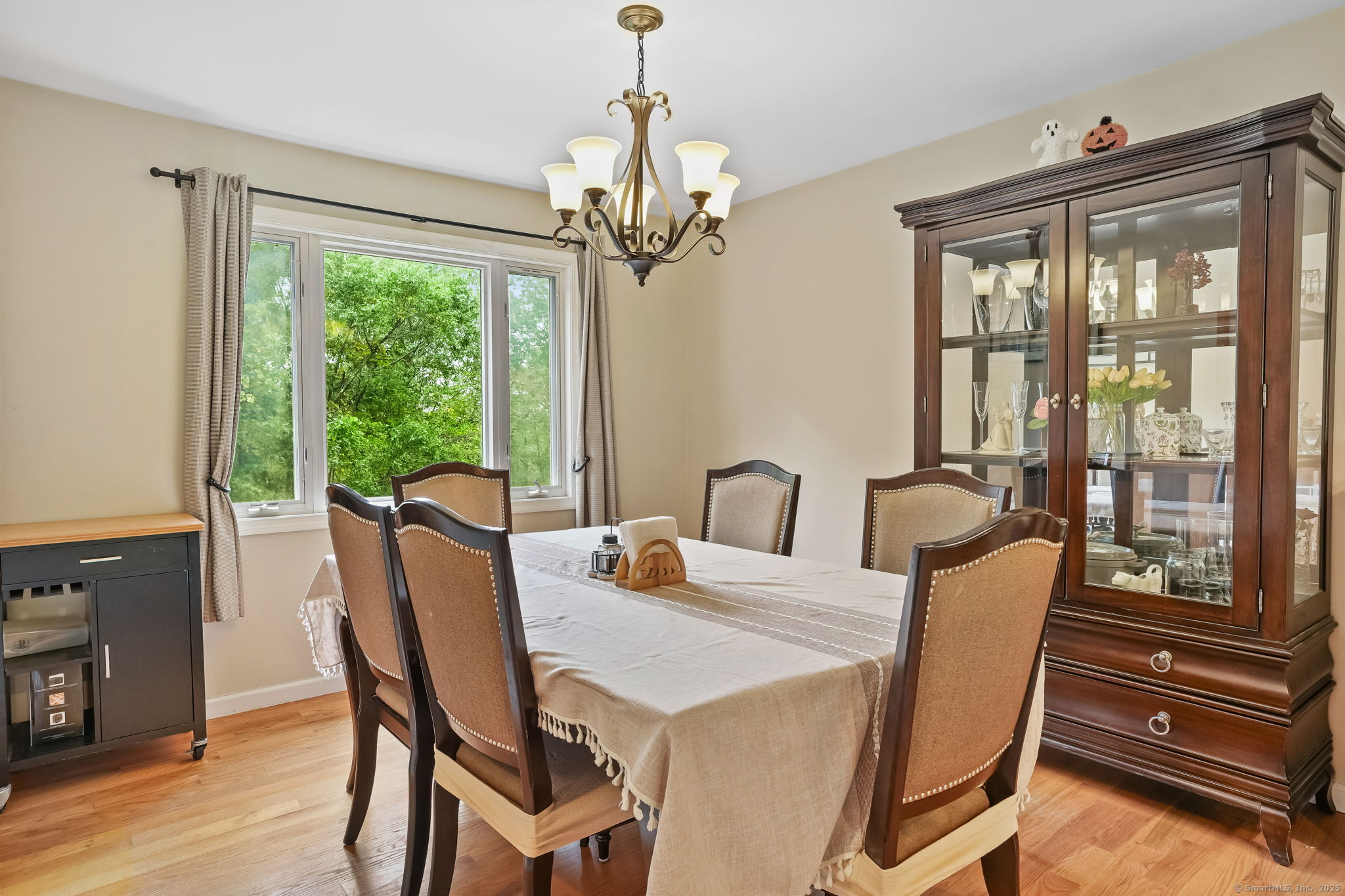 85 Far Horizons Drive