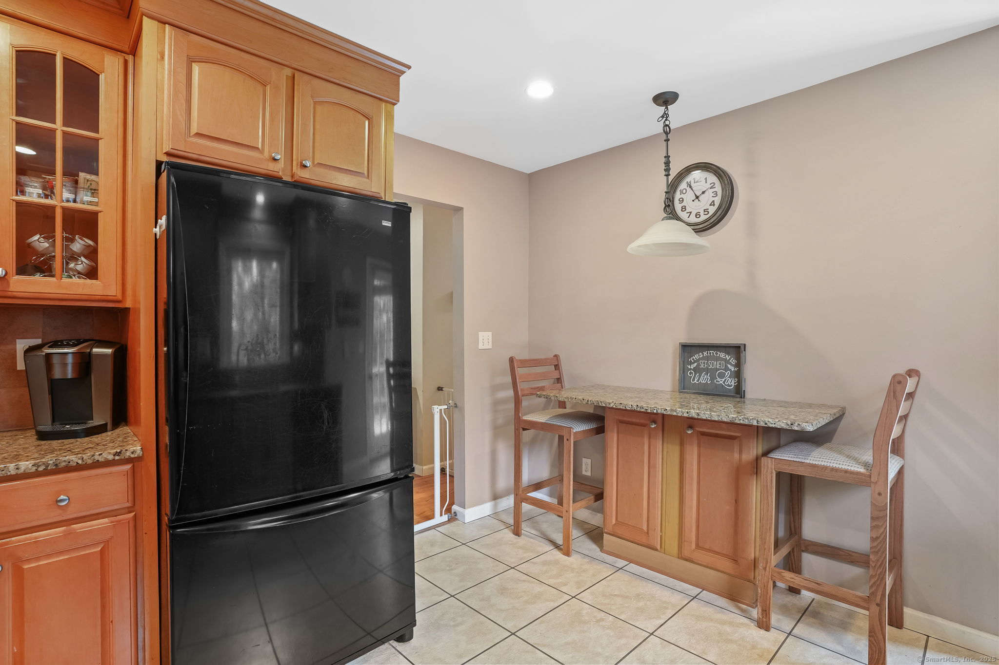 85 Far Horizons Drive