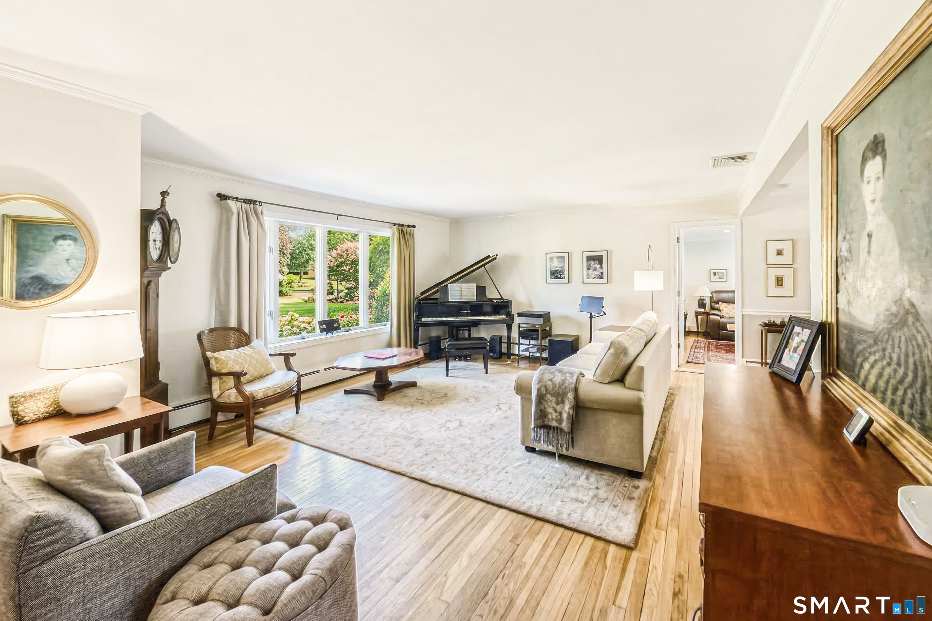 30 Rolling Wood Drive