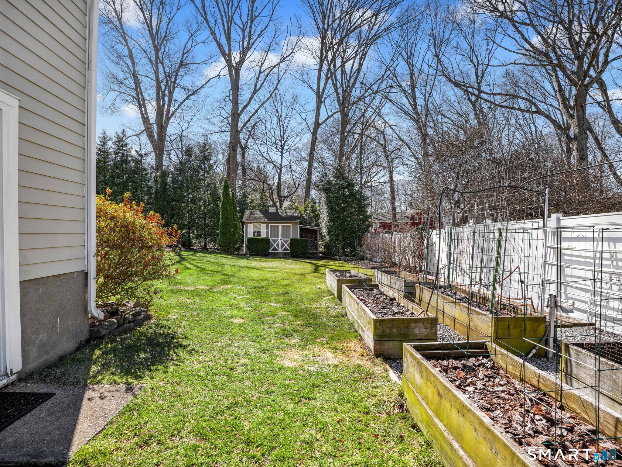 30 Rolling Wood Drive