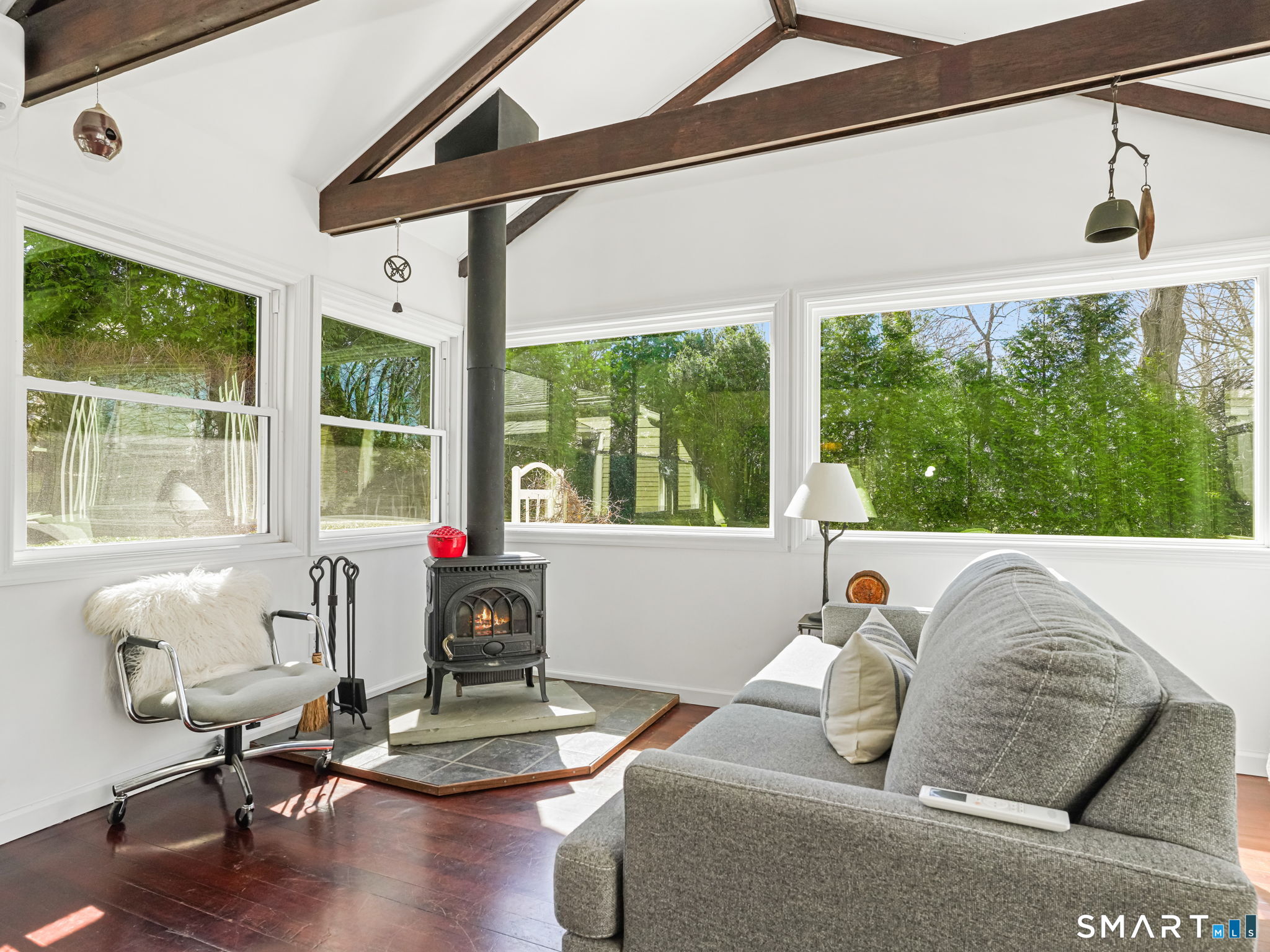 30 Rolling Wood Drive