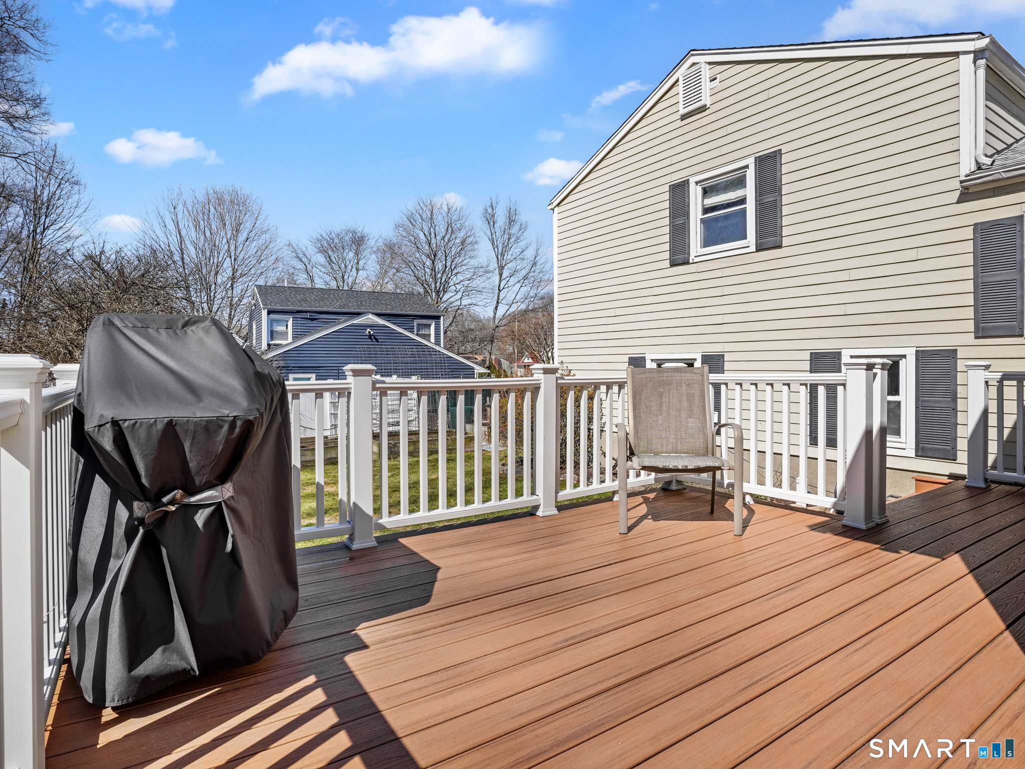 30 Rolling Wood Drive