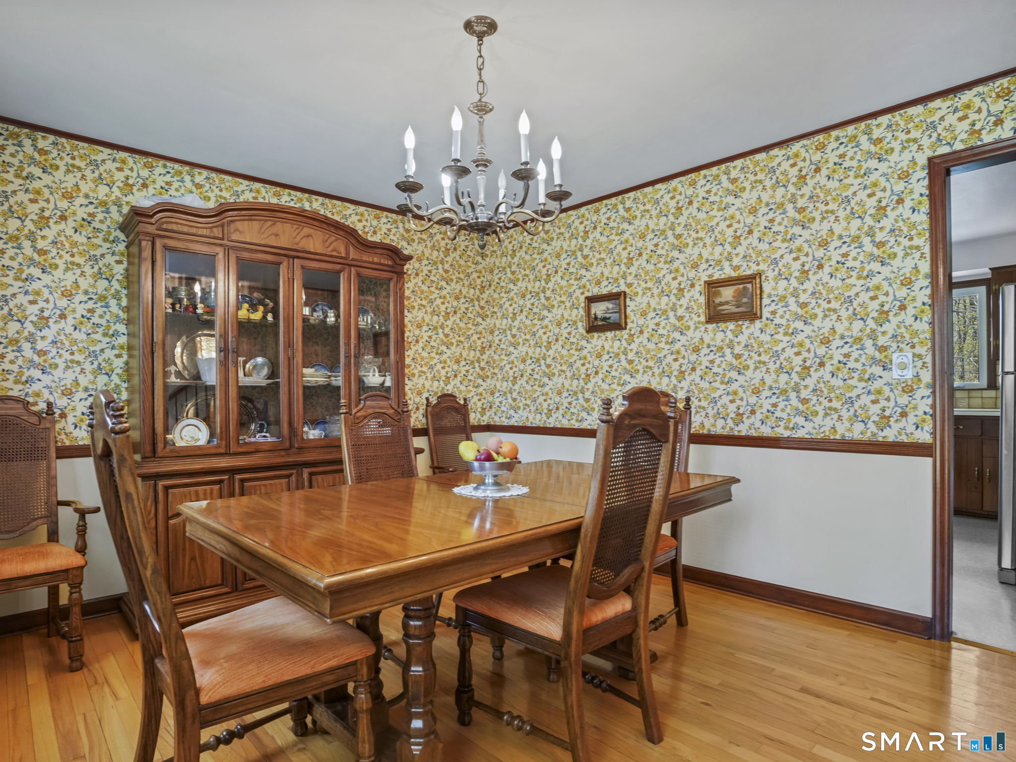 5279 Madison Avenue