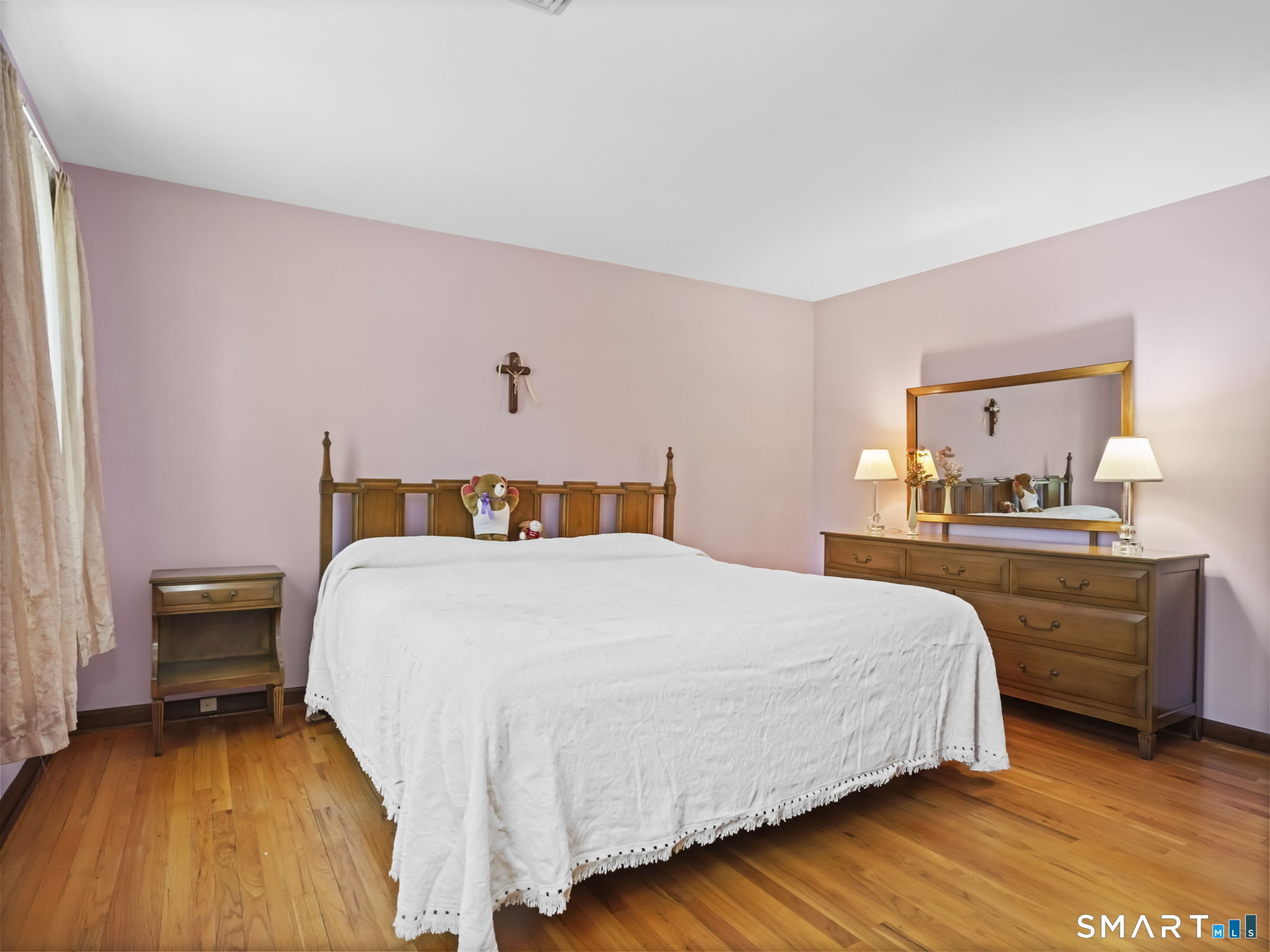 5279 Madison Avenue