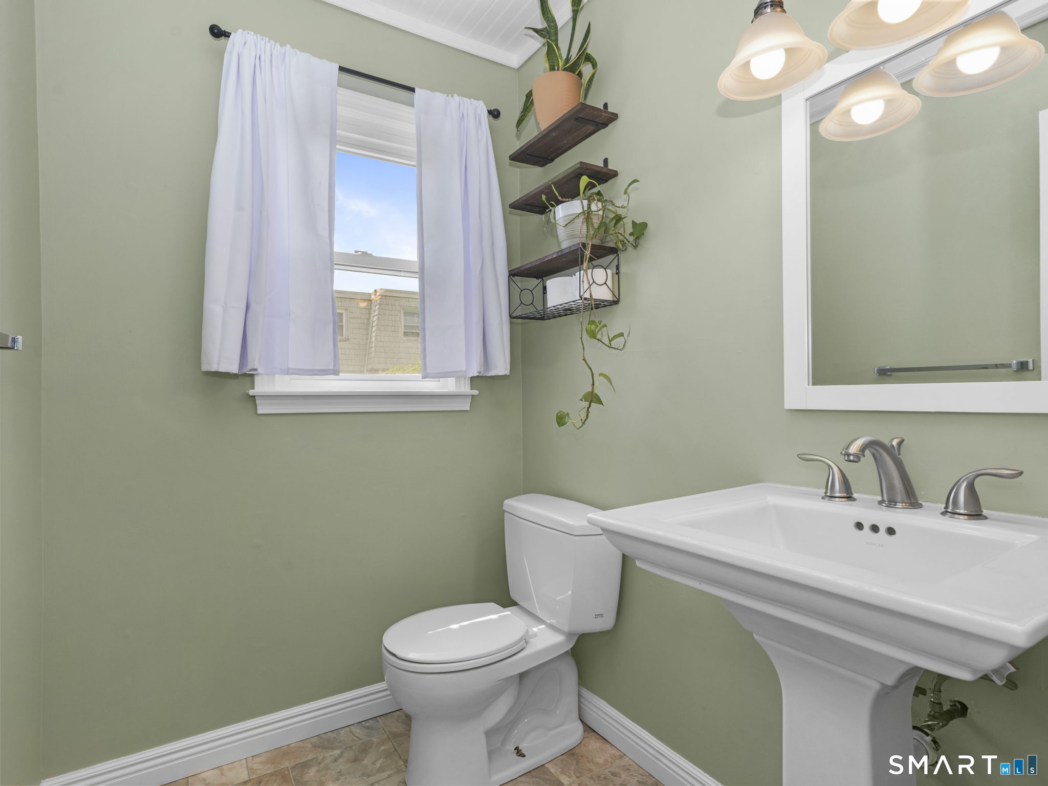 61 Meetinghouse Village 8