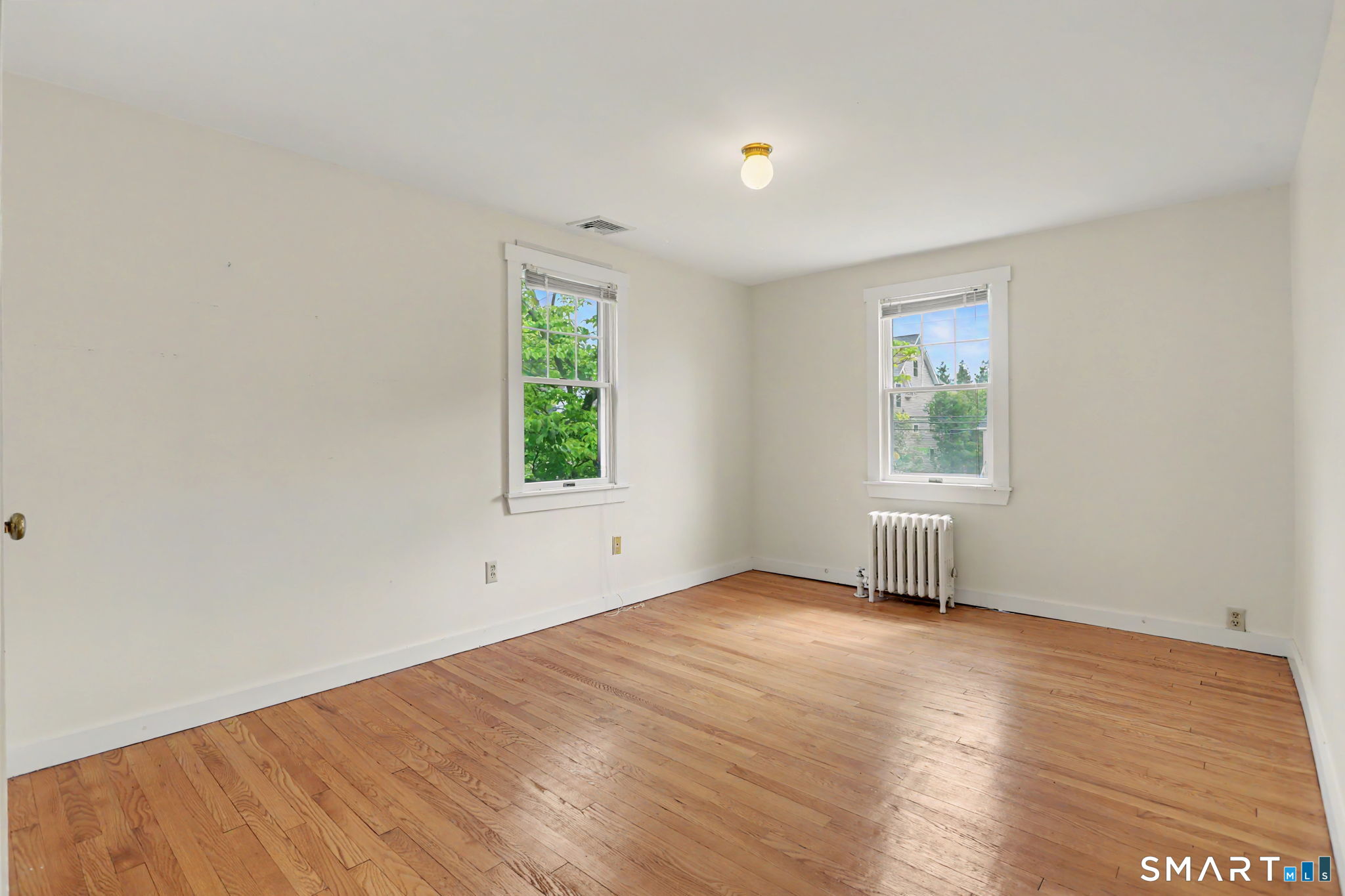 85 Eastlawn Street