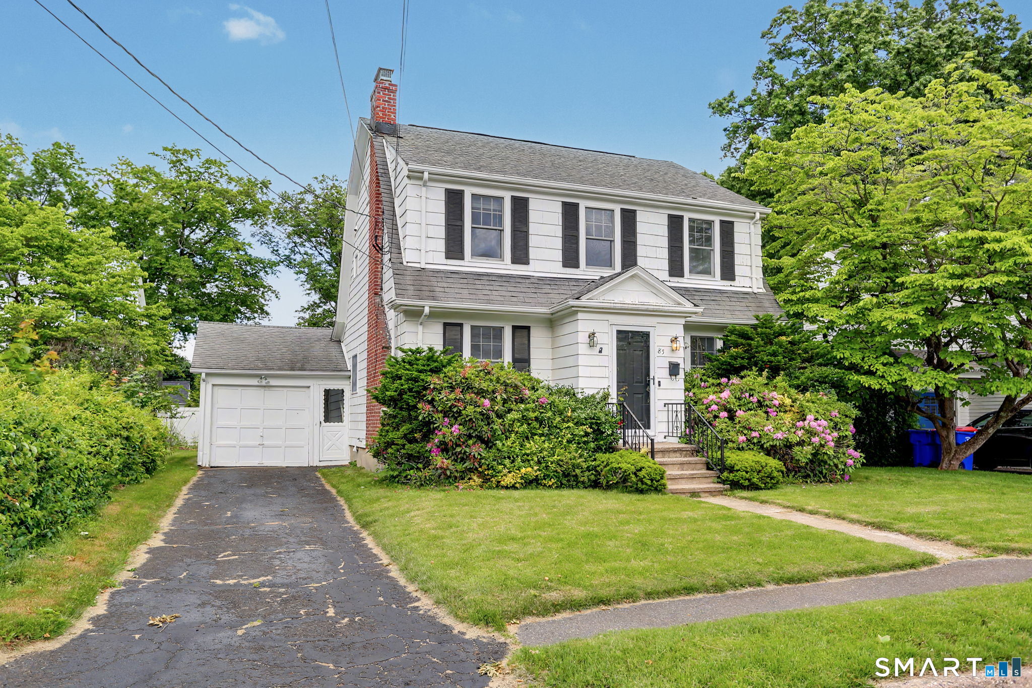 85 Eastlawn Street