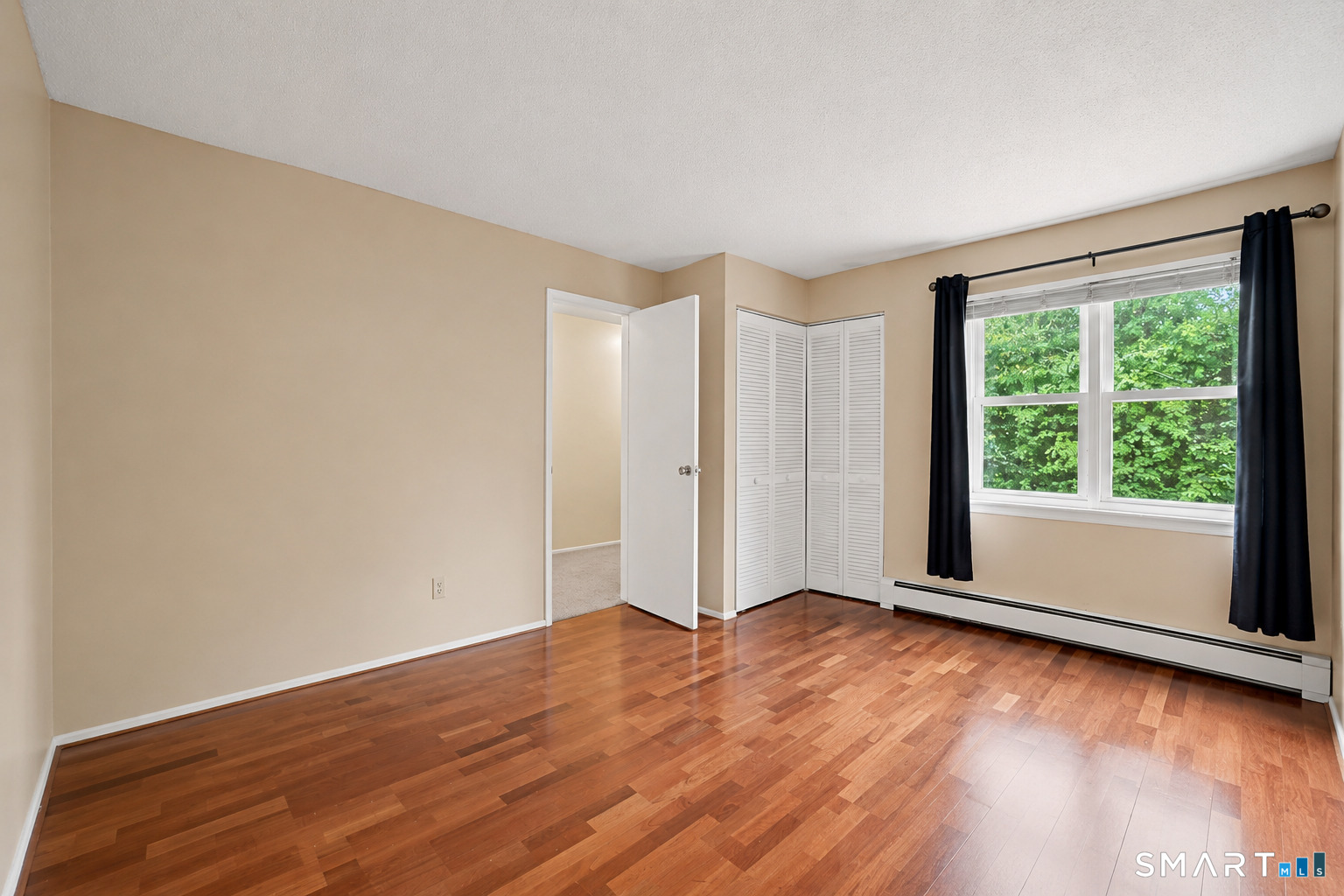 49 Balance Rock Road Unit: 7