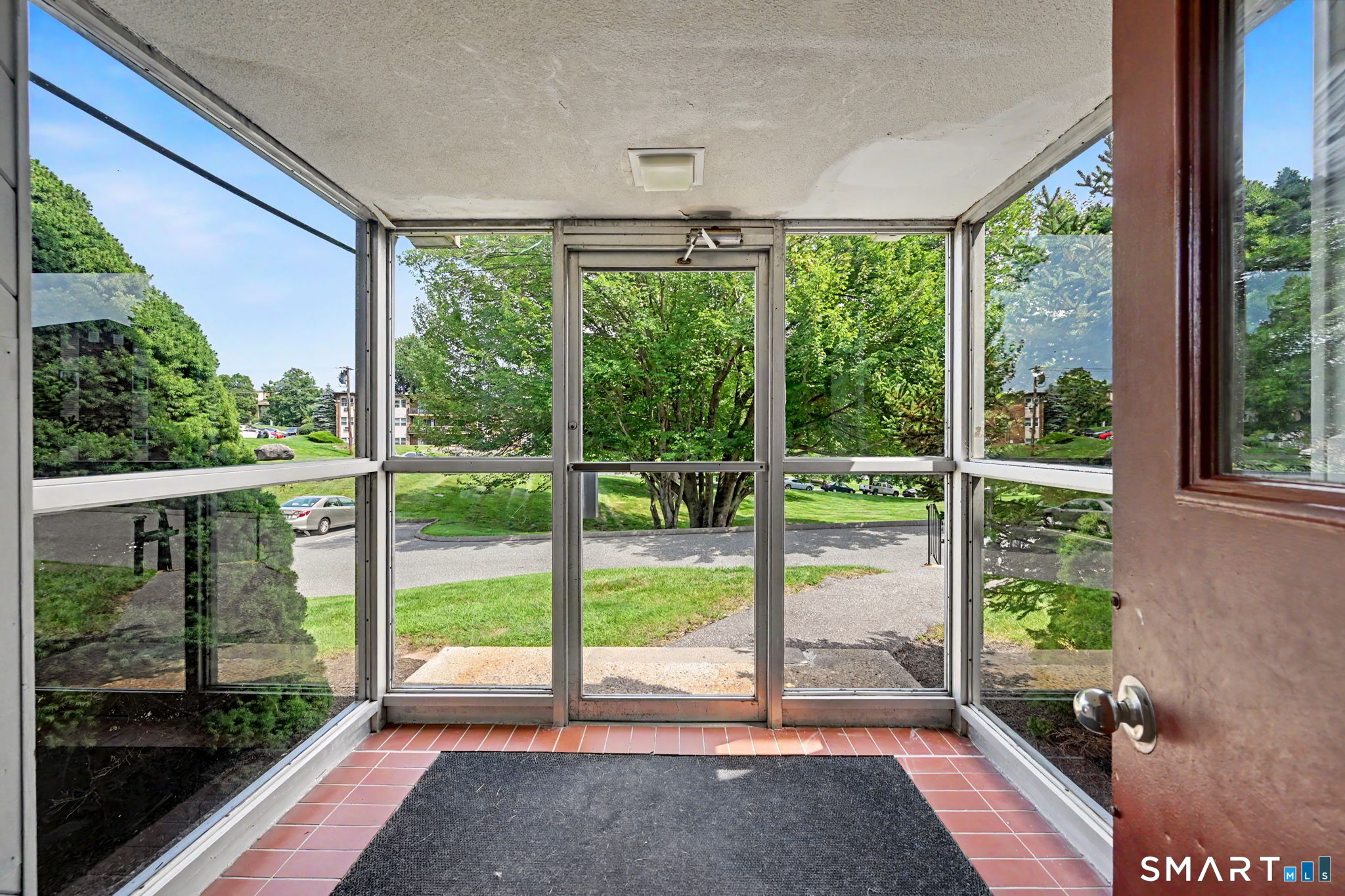 49 Balance Rock Road Unit: 7