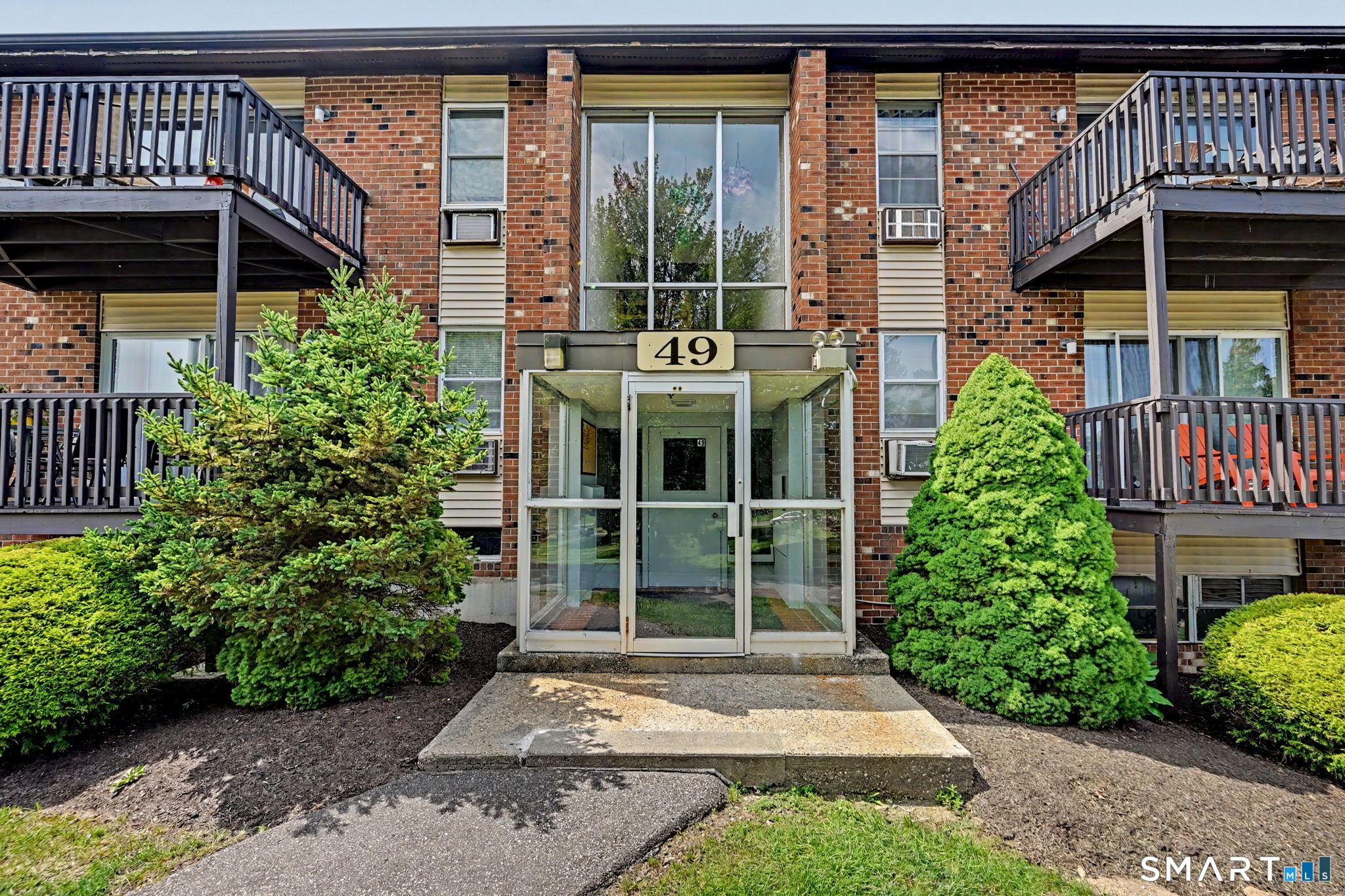 49 Balance Rock Road Unit: 7