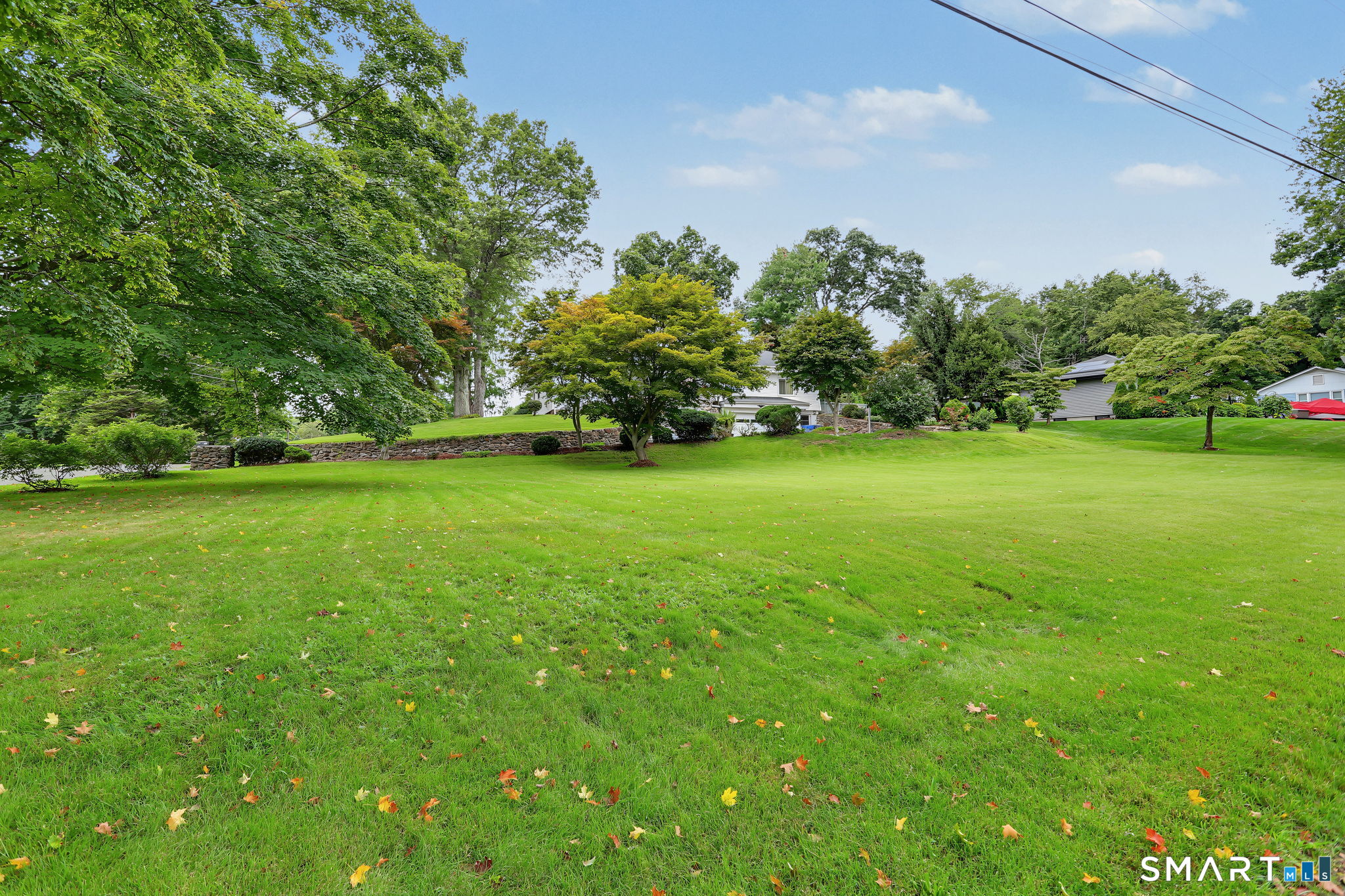 17 Little Plain Road