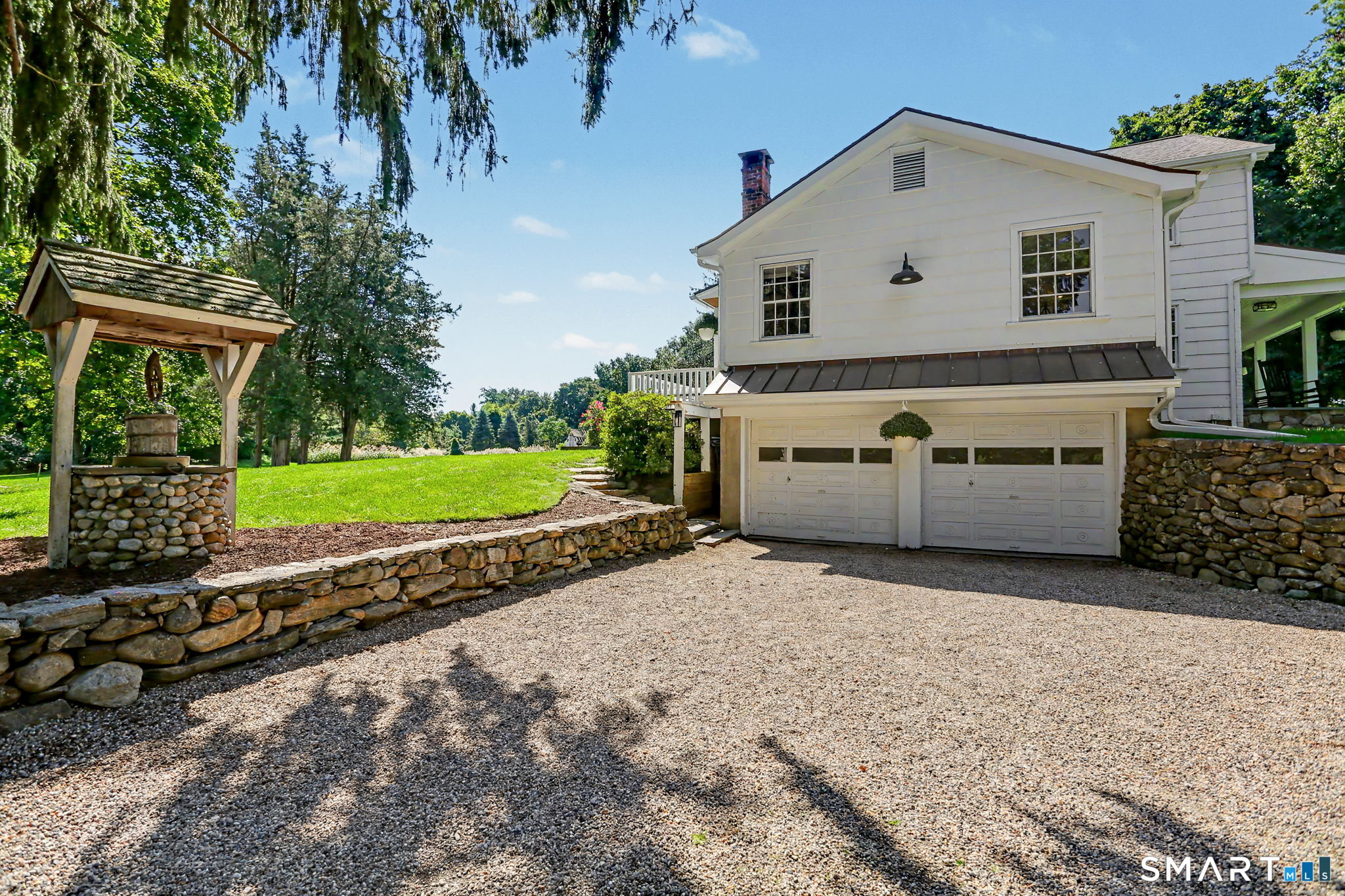 1835 Cross Highway