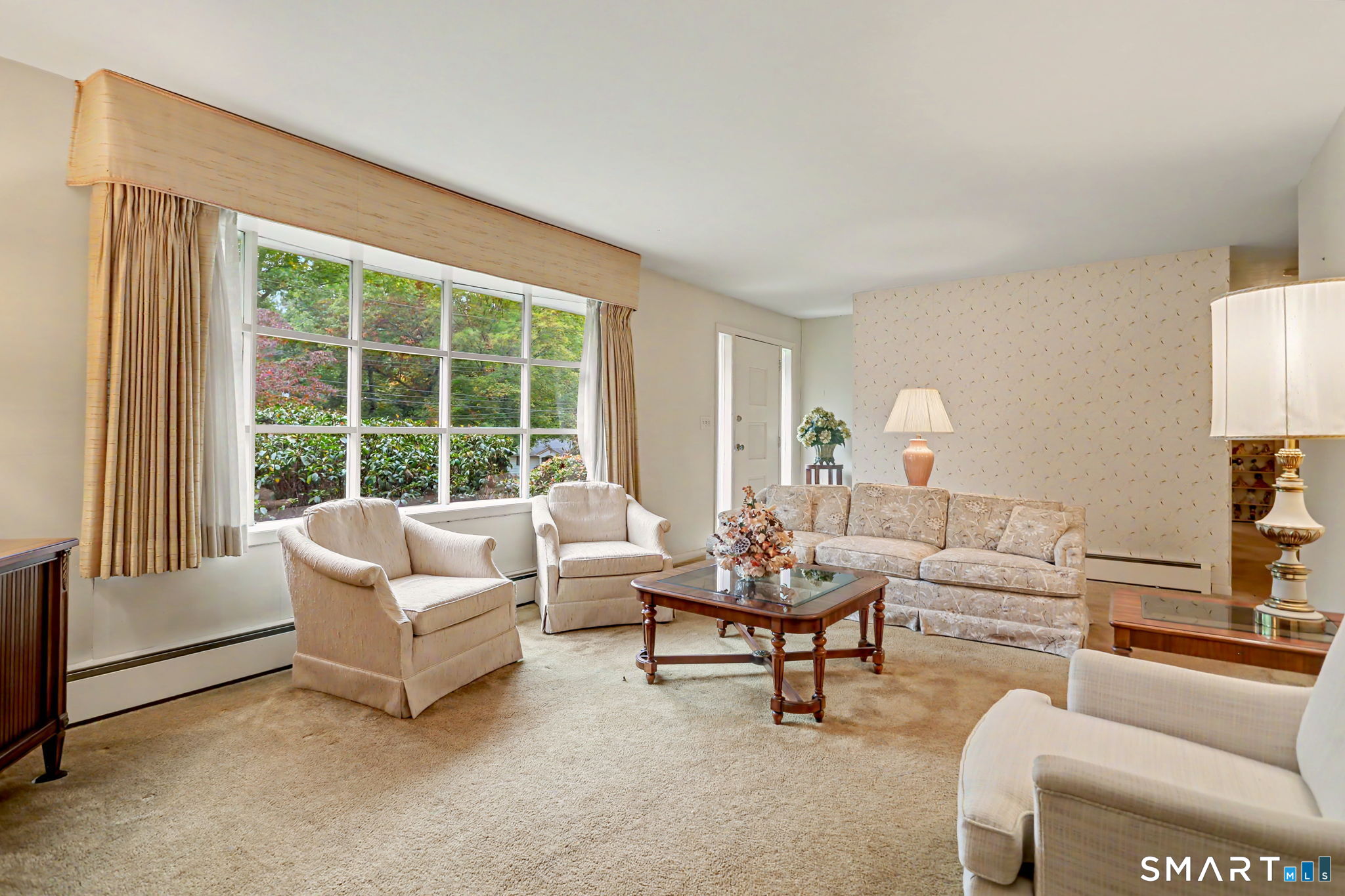 8 Woodfield Drive