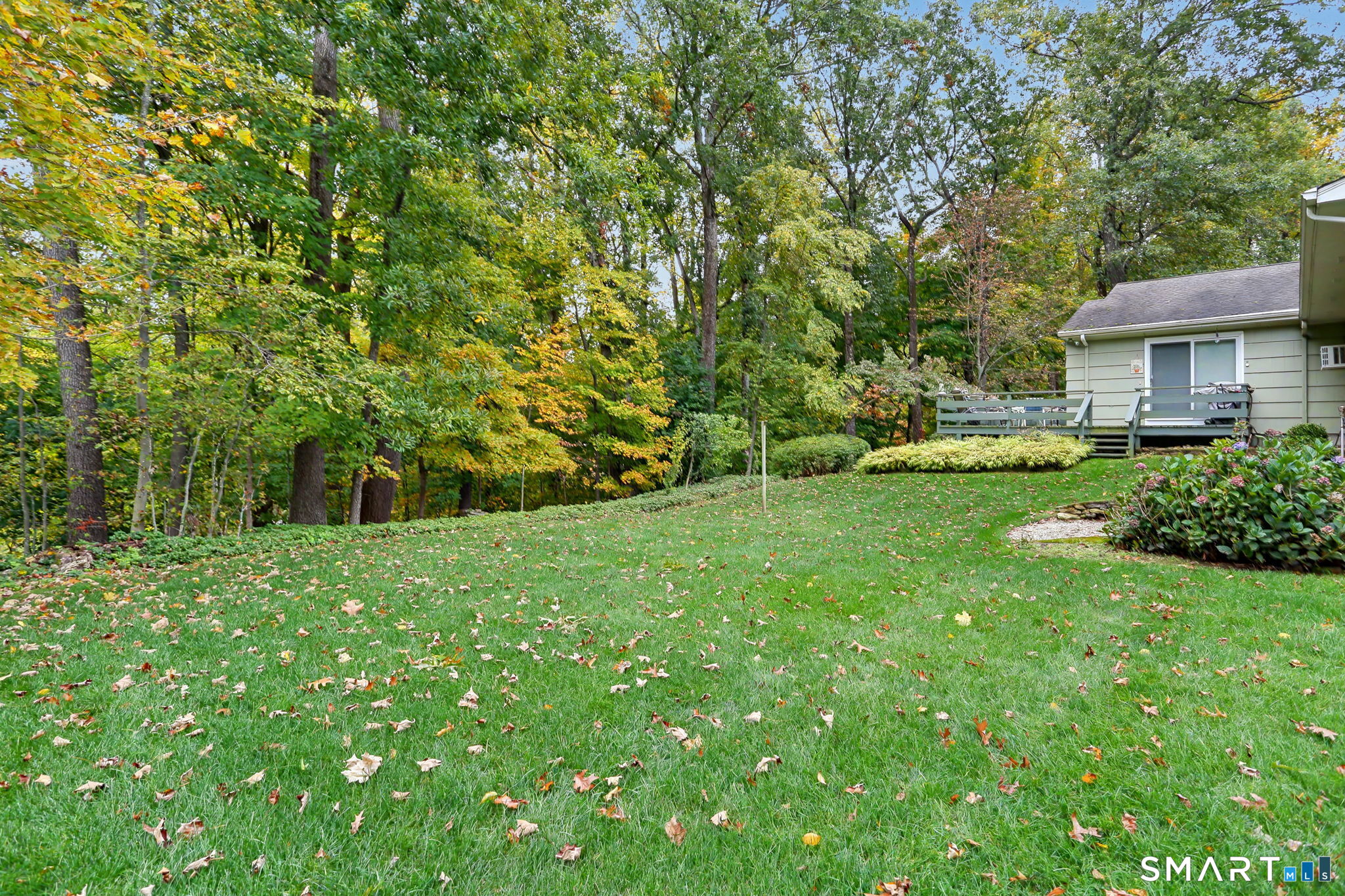 8 Woodfield Drive