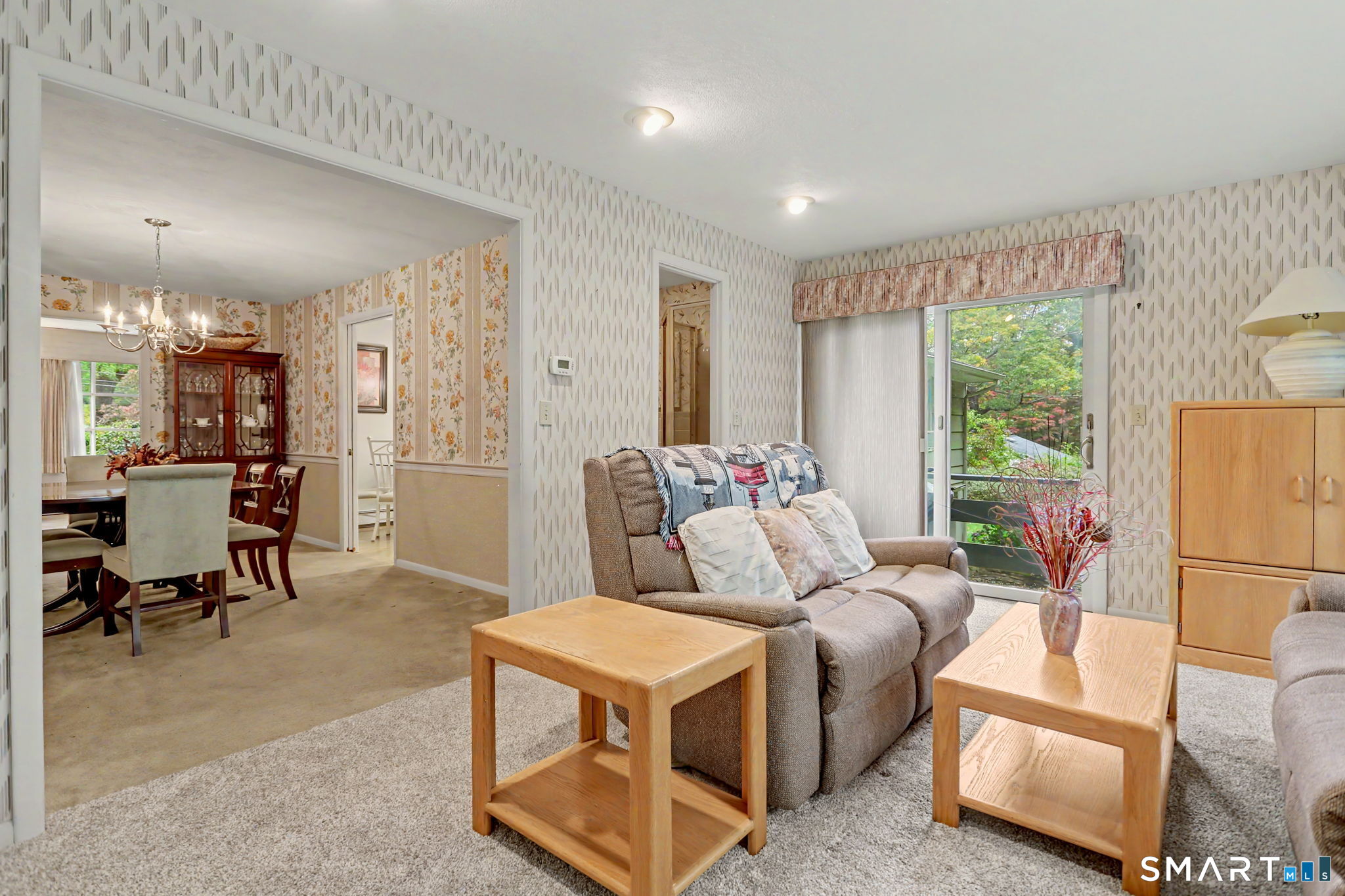 8 Woodfield Drive