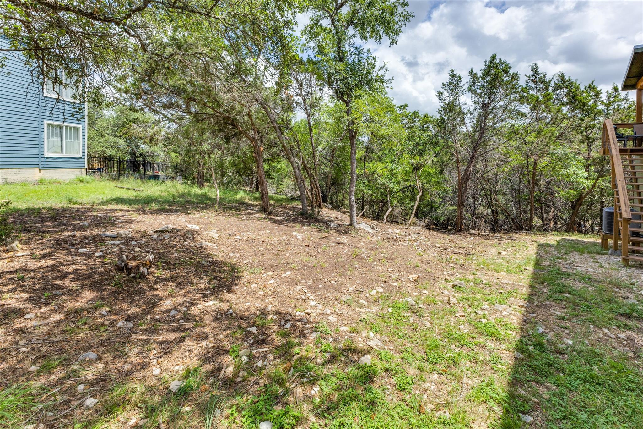 48 Deer Ridge RD # B