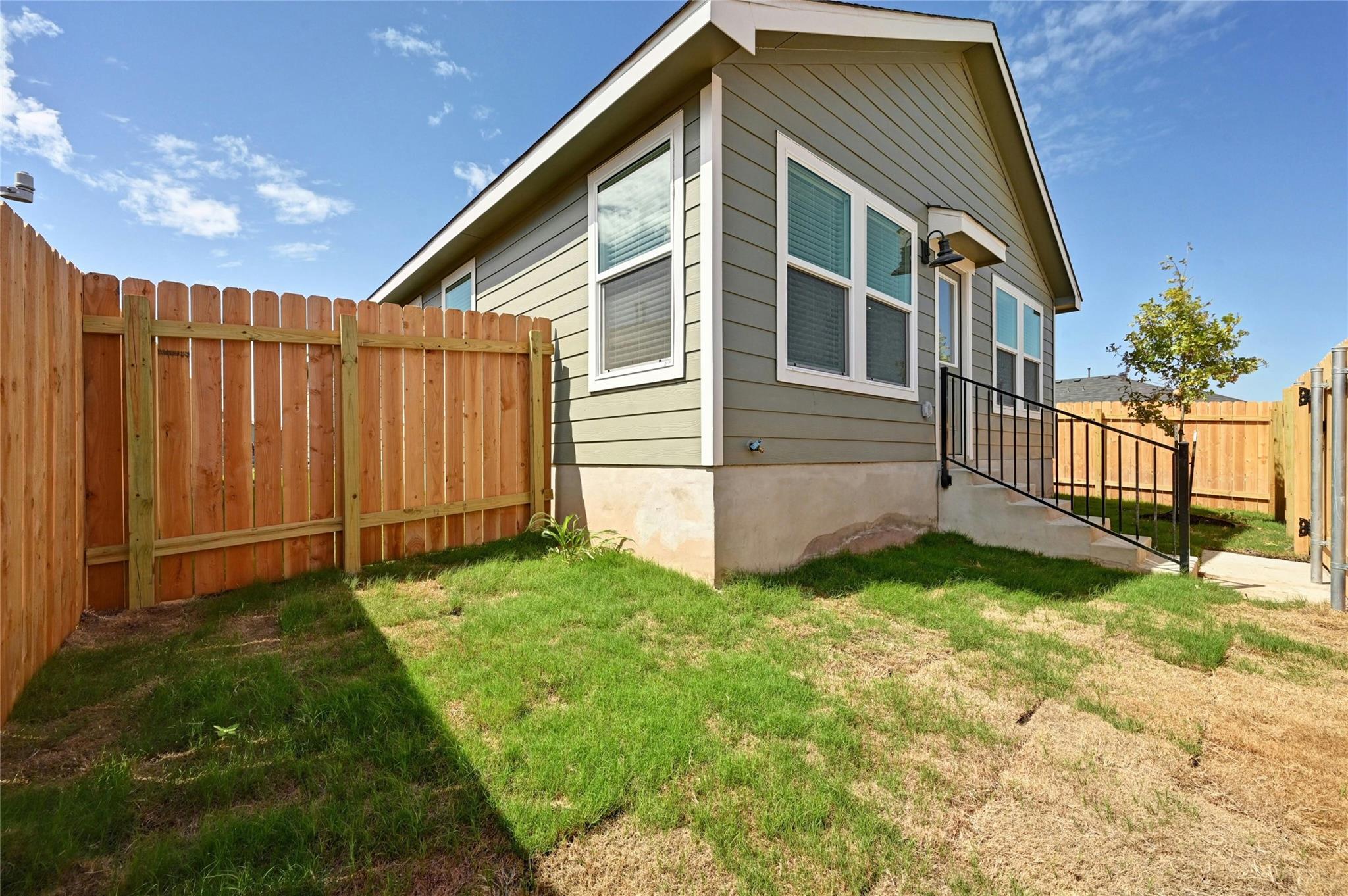 203 Chapel Beck Dr DR