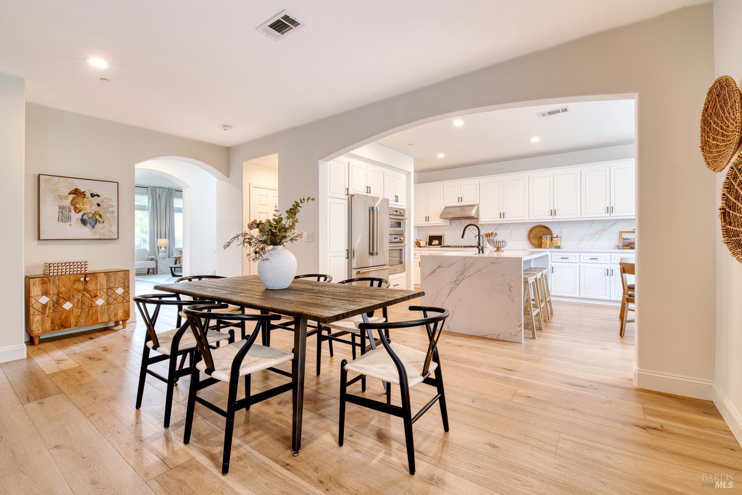 19 Sunny Cove Dr