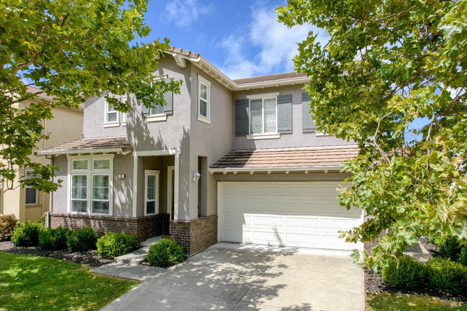 19 Sunny Cove Dr