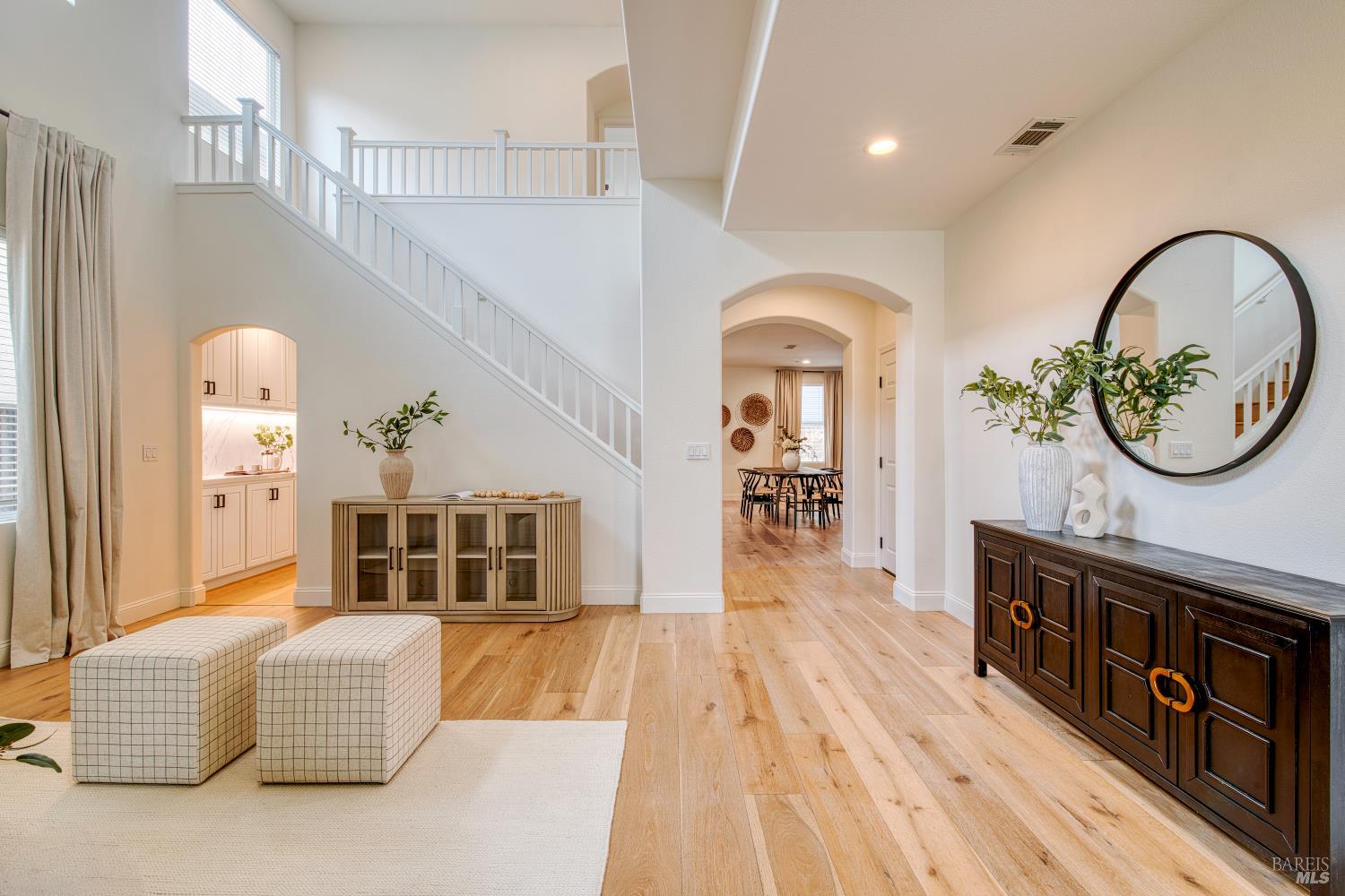19 Sunny Cove Dr