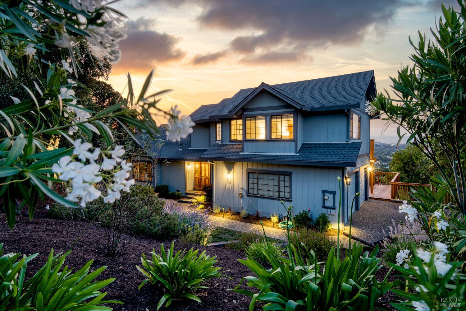809 Arlington Cir