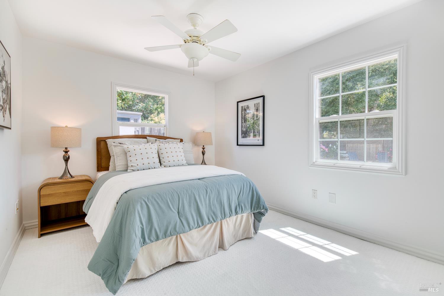 2396 Las Gallinas Ave