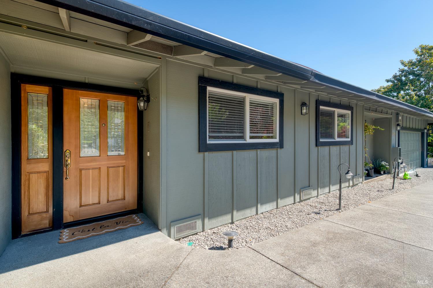 578 Fairway Dr