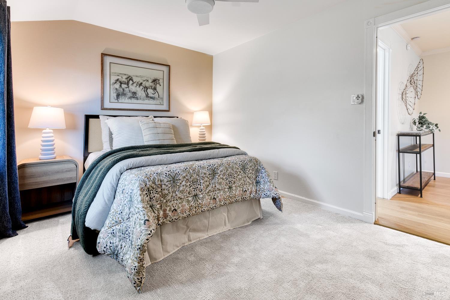 237 Alameda De La Loma