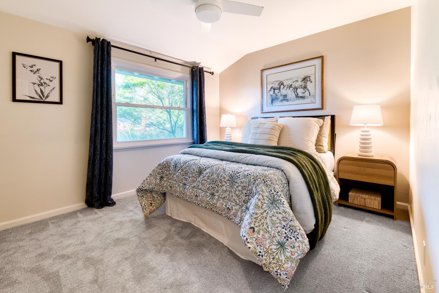 237 Alameda De La Loma