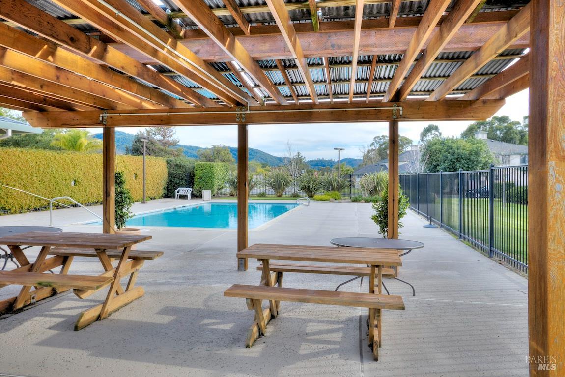 29 Sailmaker Court