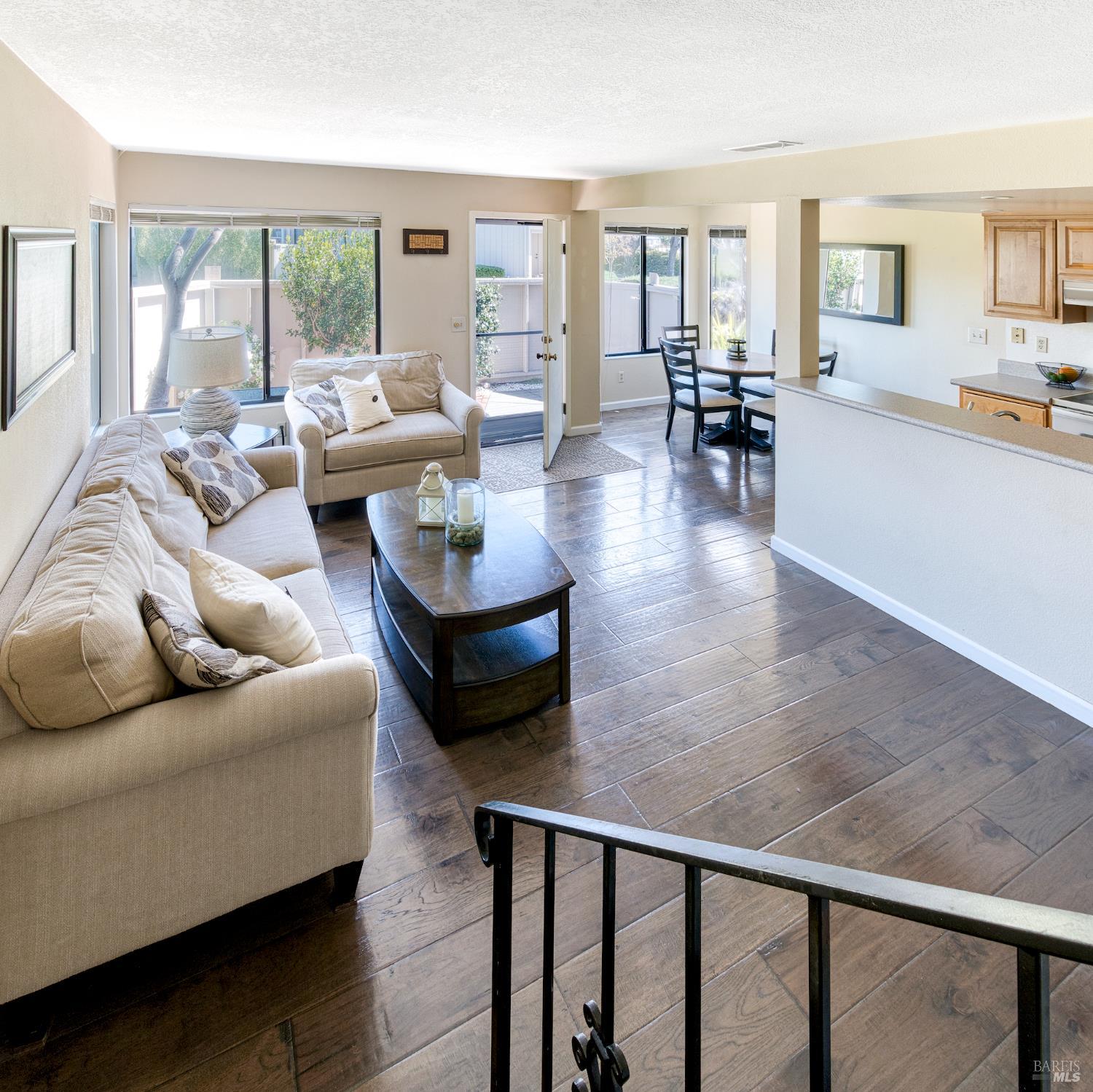 29 Sailmaker Court