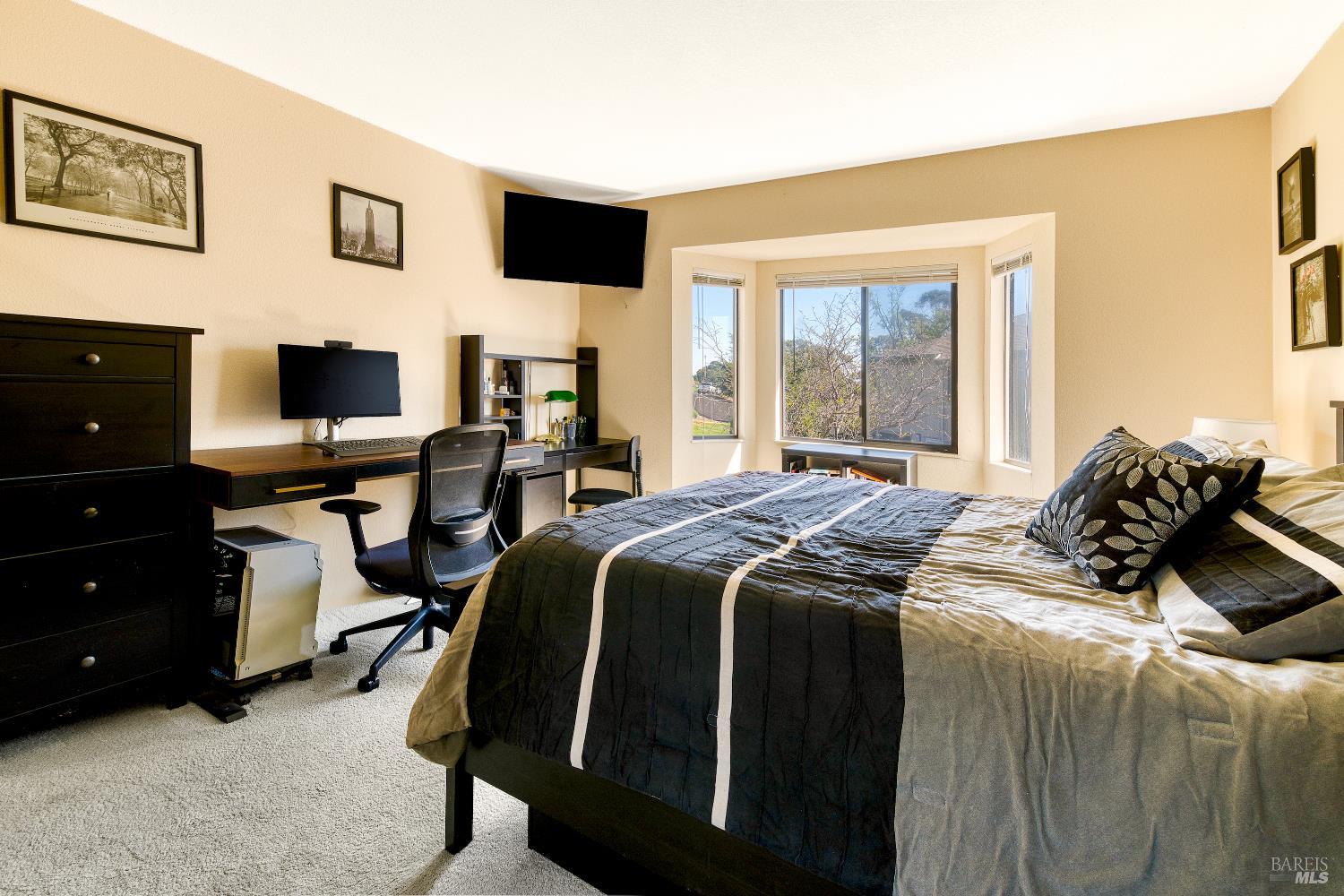 29 Sailmaker Court