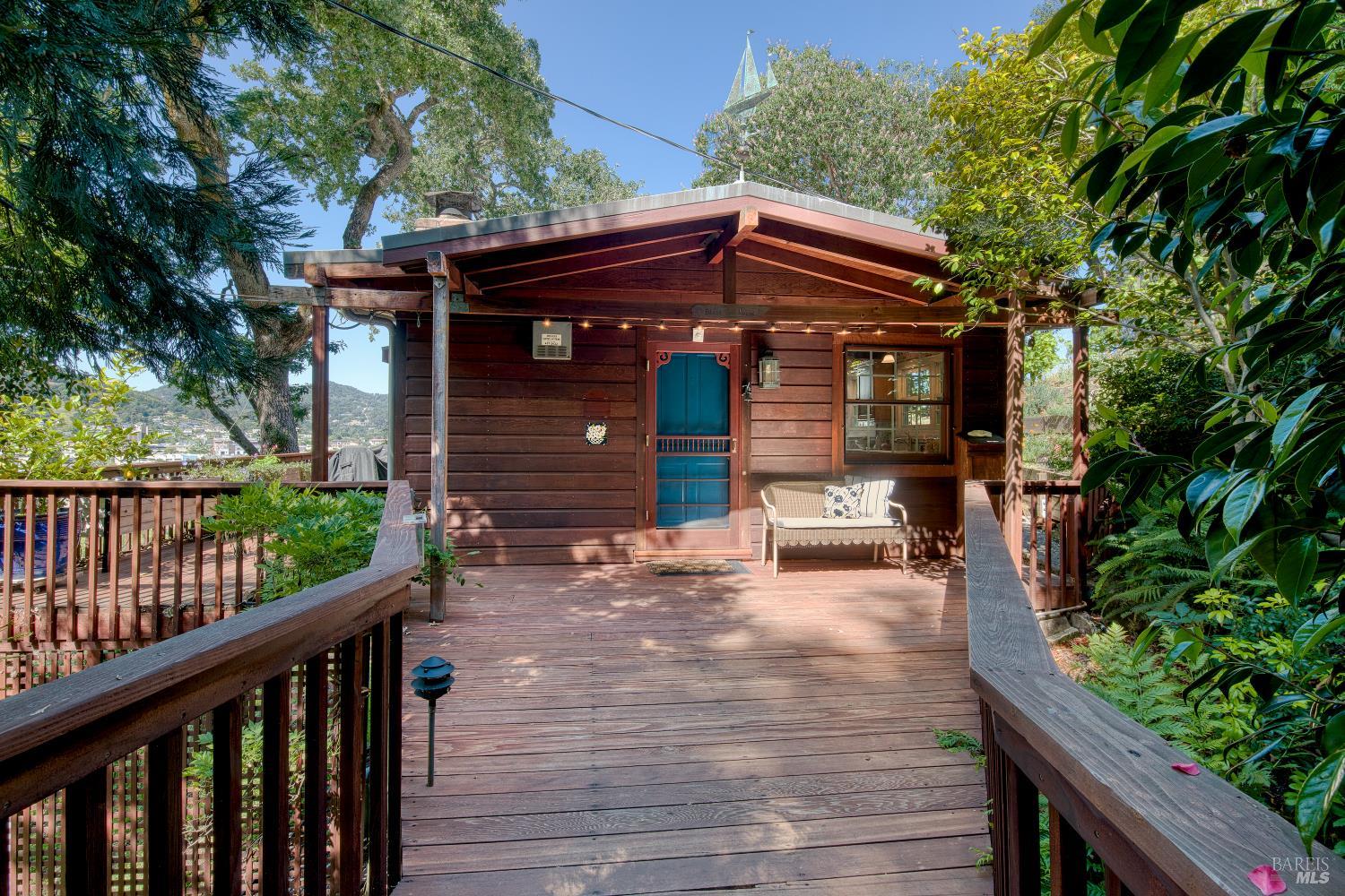 135 Martens Boulevard