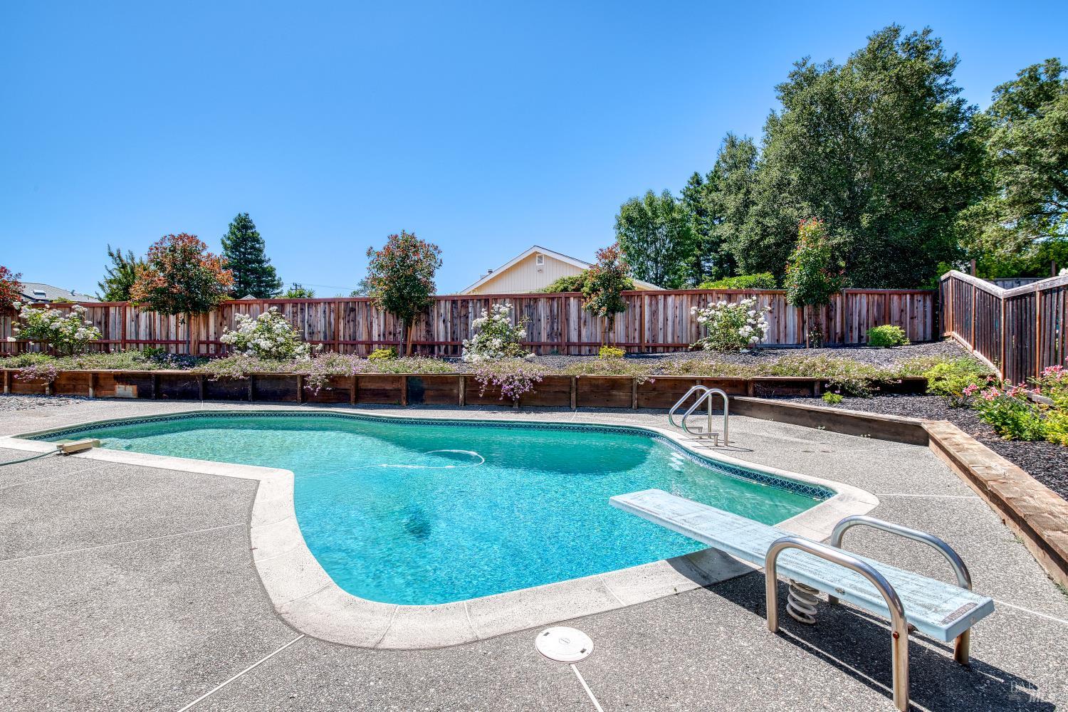 65 Vivian Court