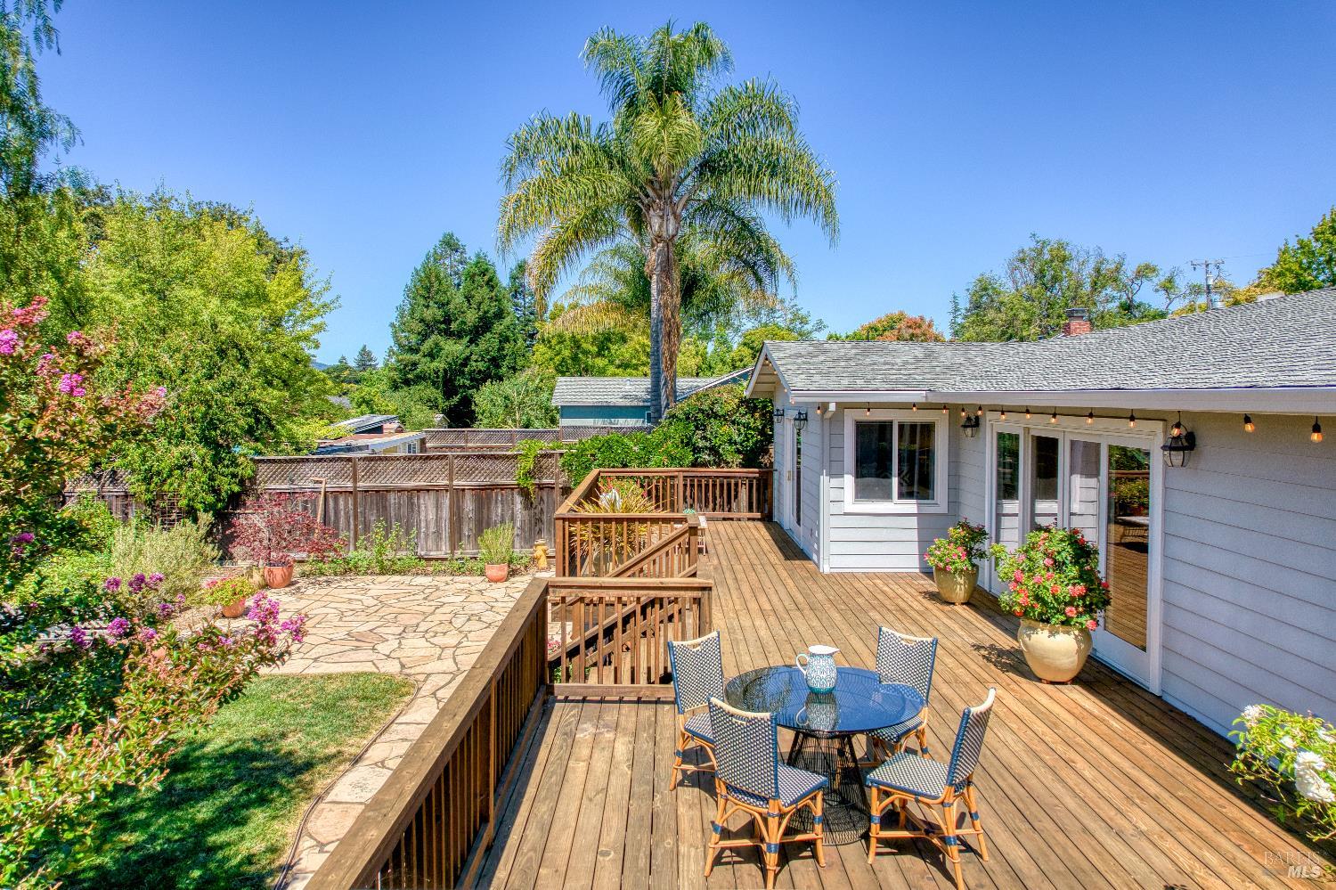 649 Peach Street