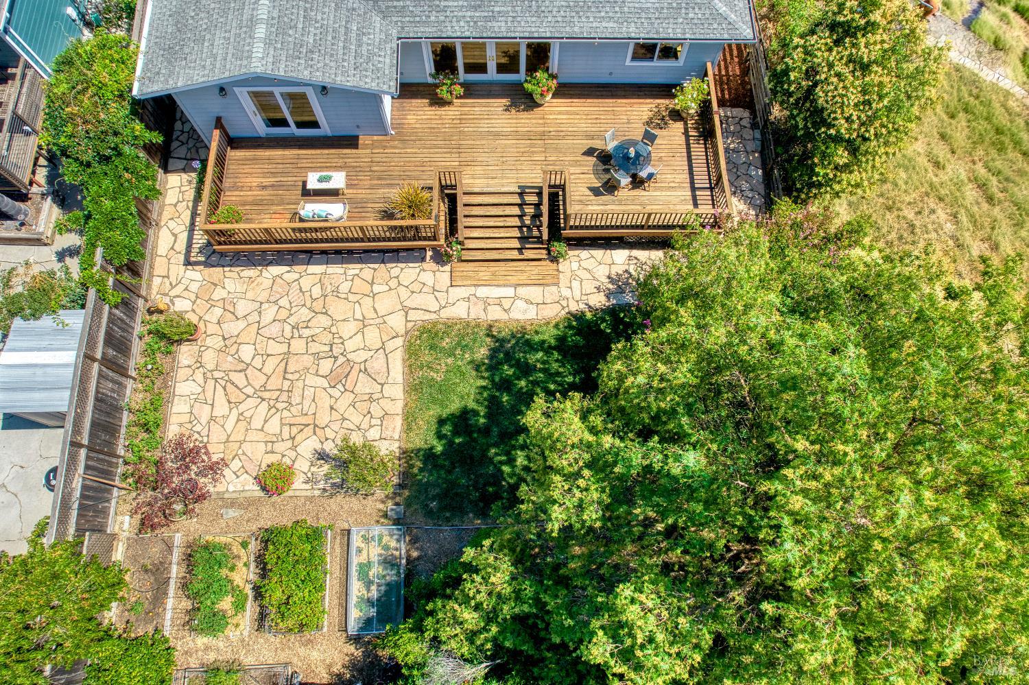 649 Peach Street
