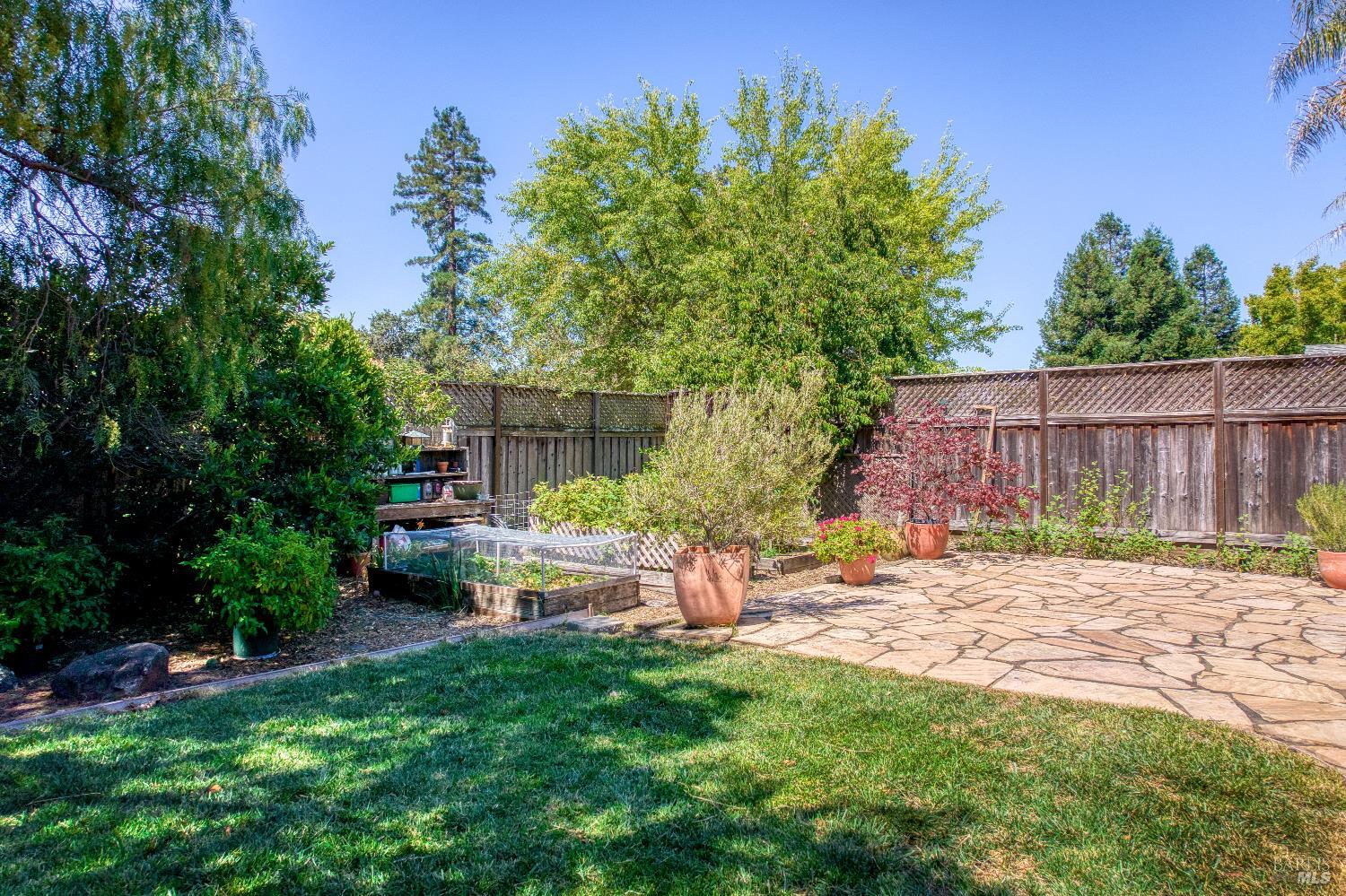 649 Peach Street