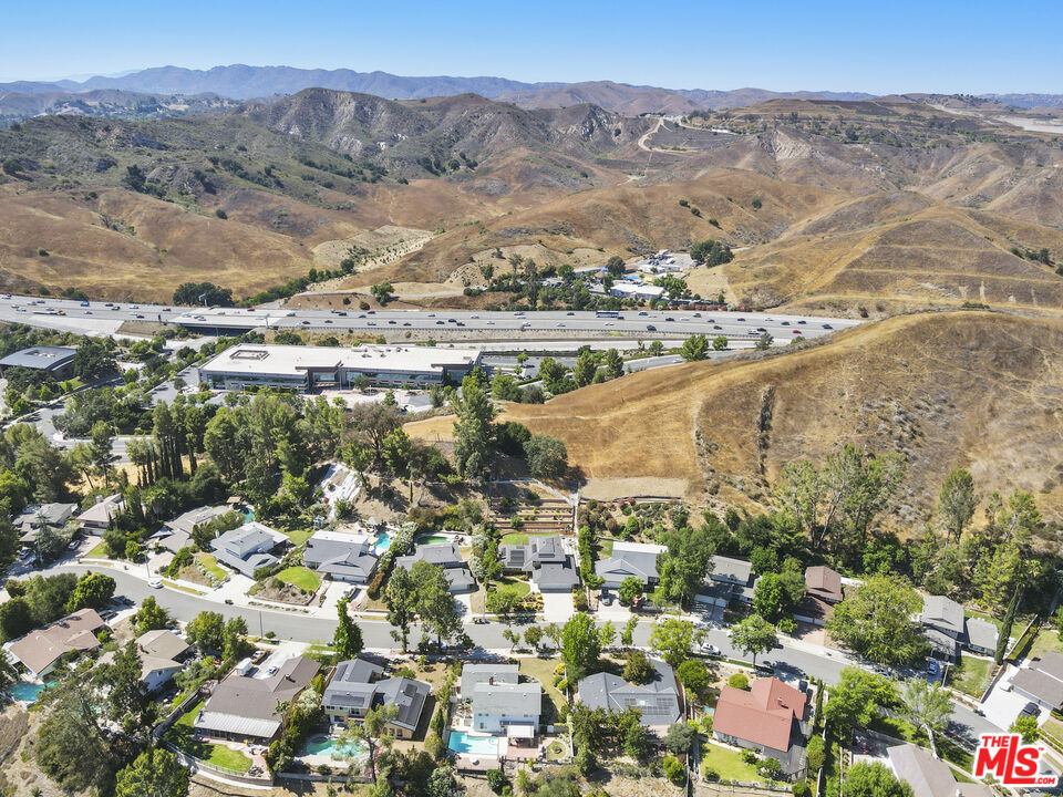 0 Agoura Rd