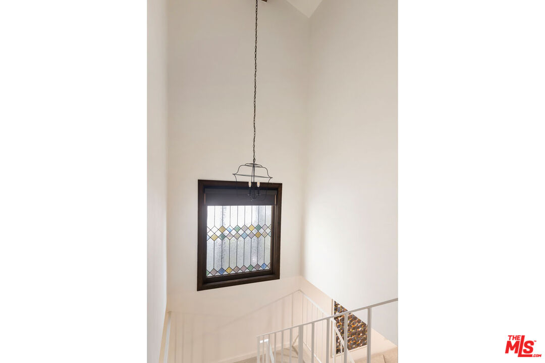 1916 Overland Ave Unit: 2