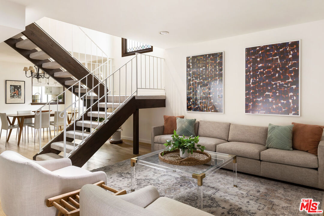 1916 Overland Ave Unit: 2