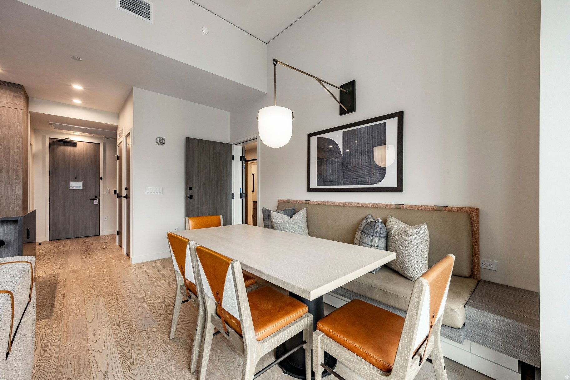 2417 W HIGH MOUNTAIN RD #3605