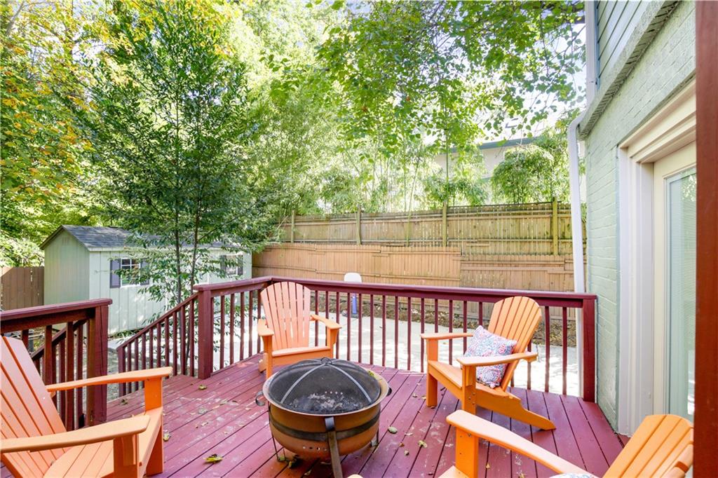 2384 Greylock Place